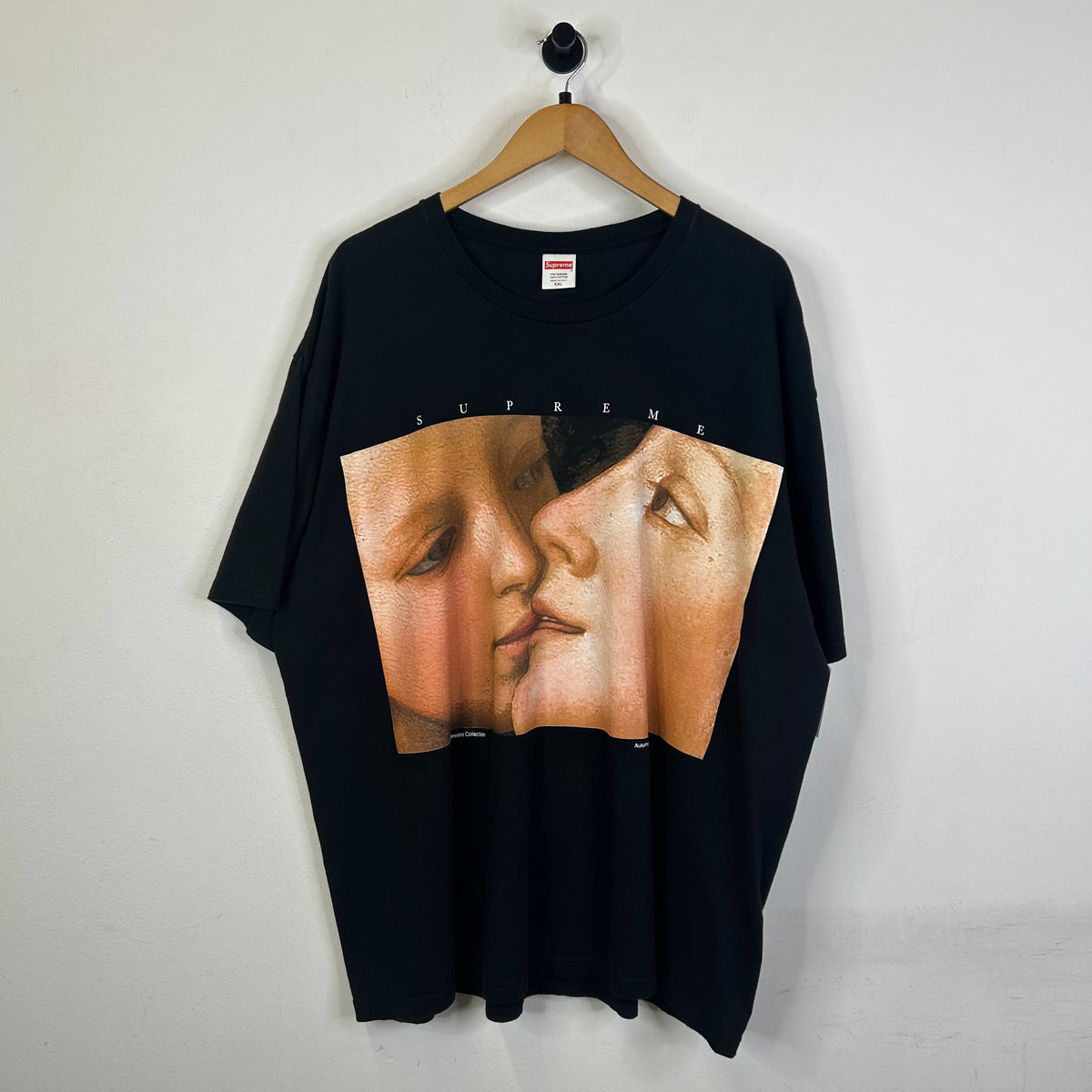 SUPREME VENUS TEE