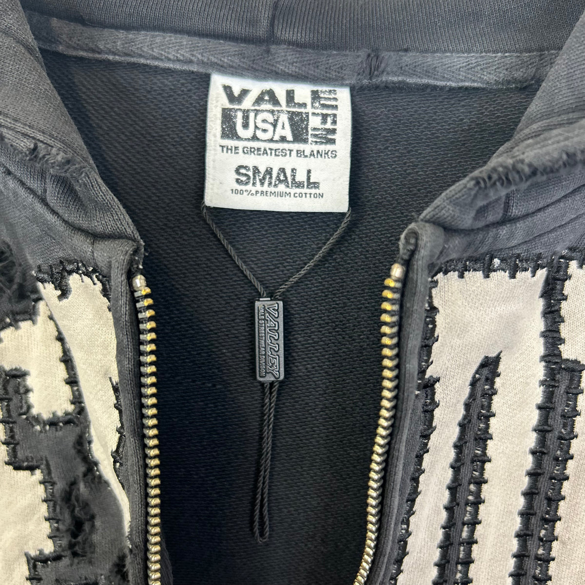 VALE FOREVER PAINT ZIP UP HOODIE BLACK