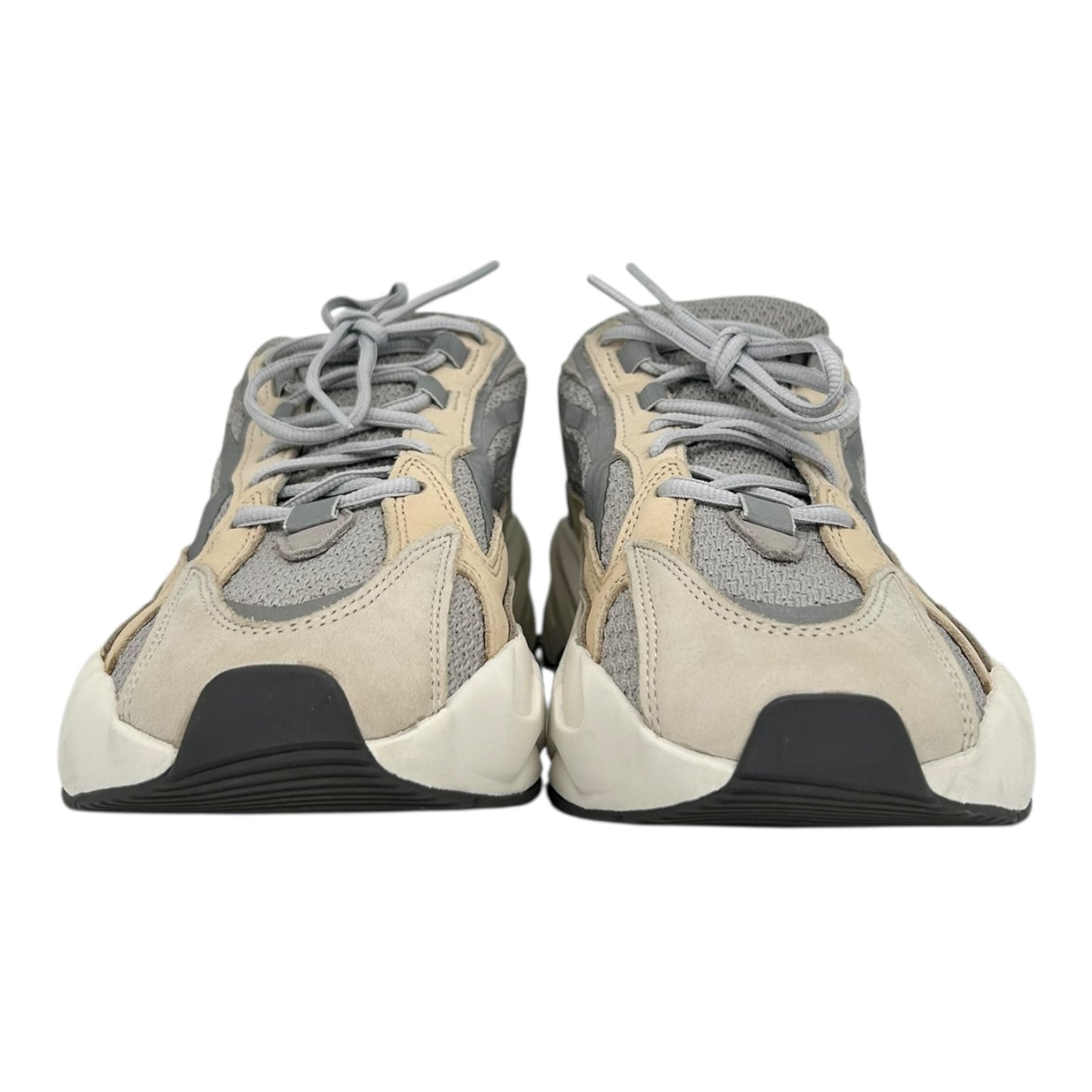 PREOWNED YEEZY 700 V2 CREAM