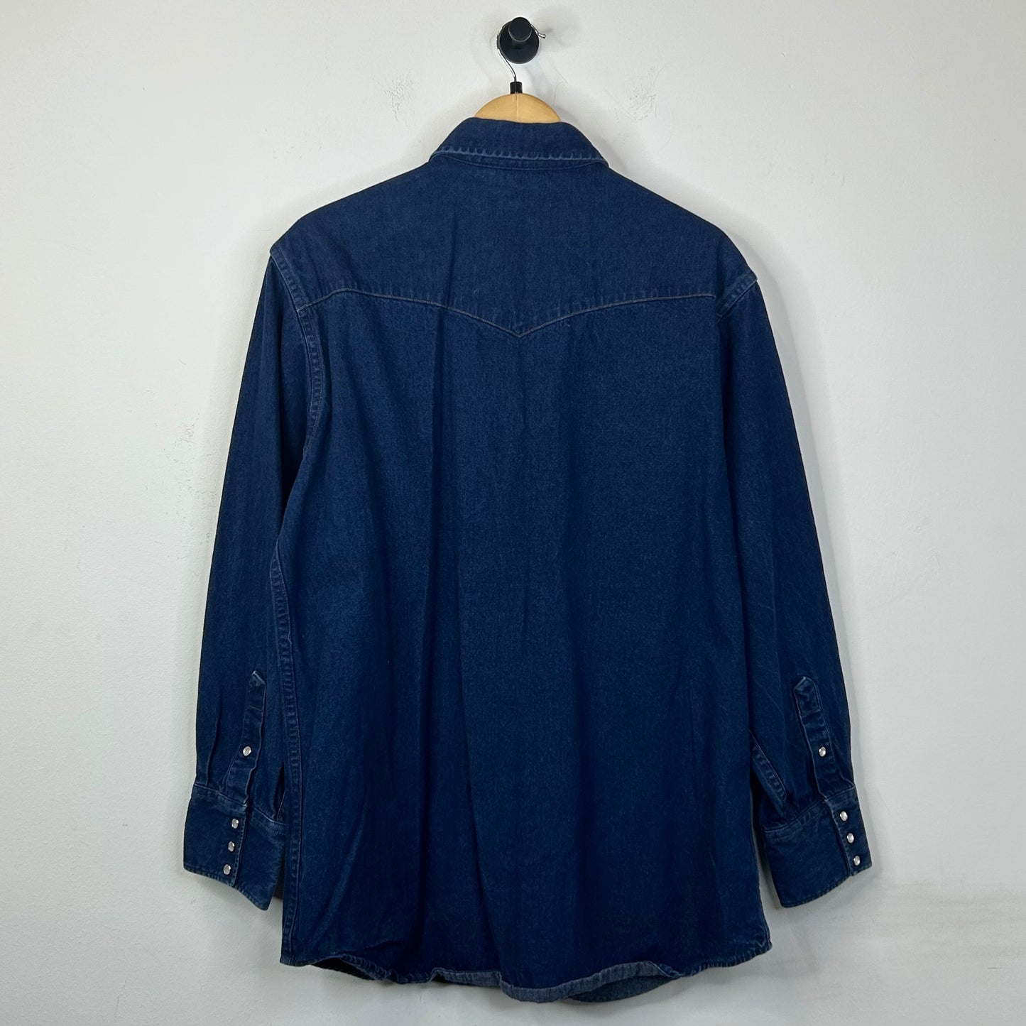 CARHARTT DENIM BUTTON UP SHIRT