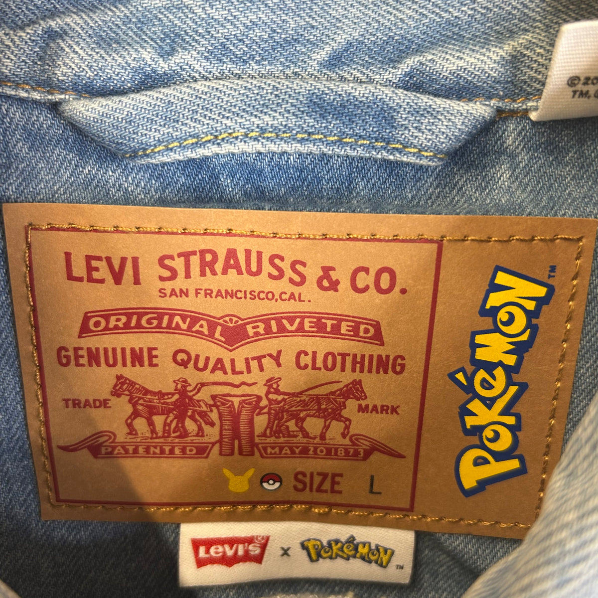 LEVI'S x POKEMON DENIM JACKET