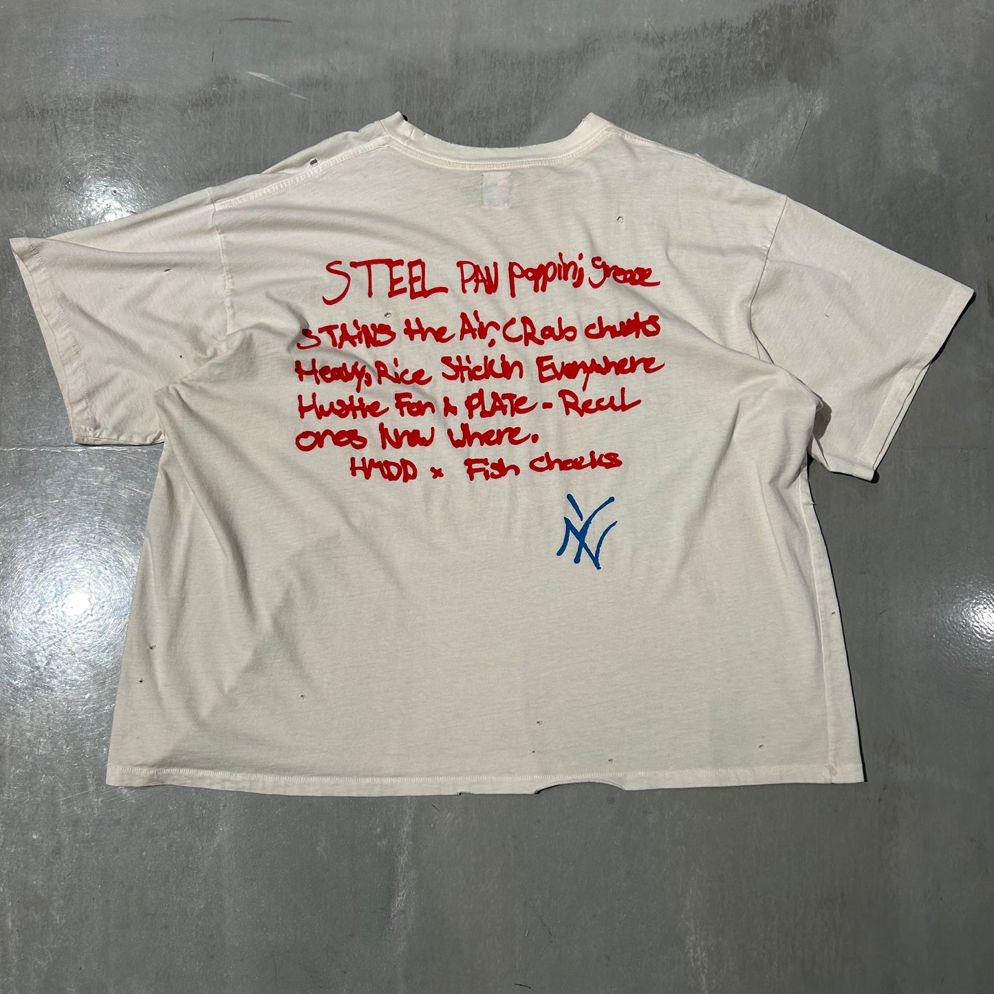 HMDD CHIM ATHLETIC FISH CHEEKS T SHIRT