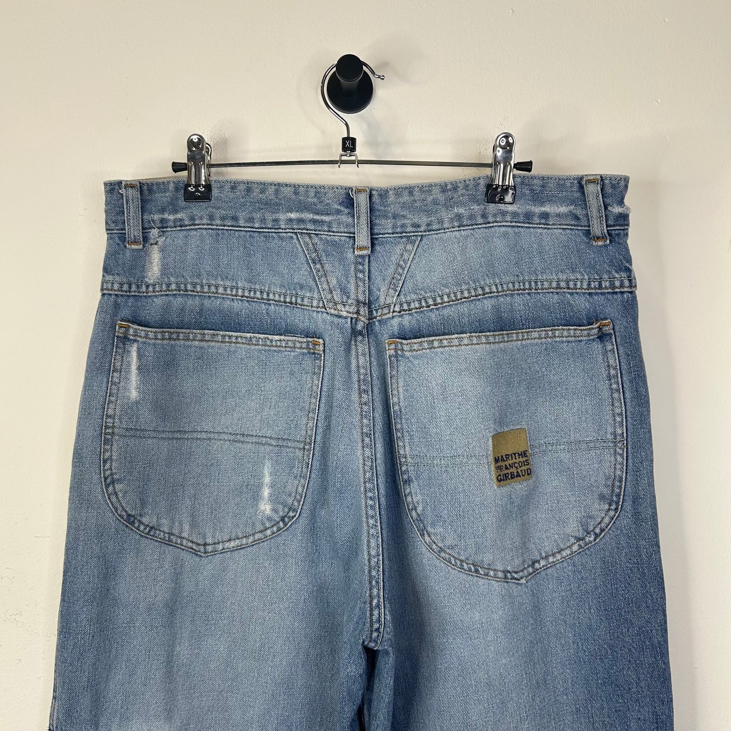 GIRBAUD BLUE JEAN RIPPED