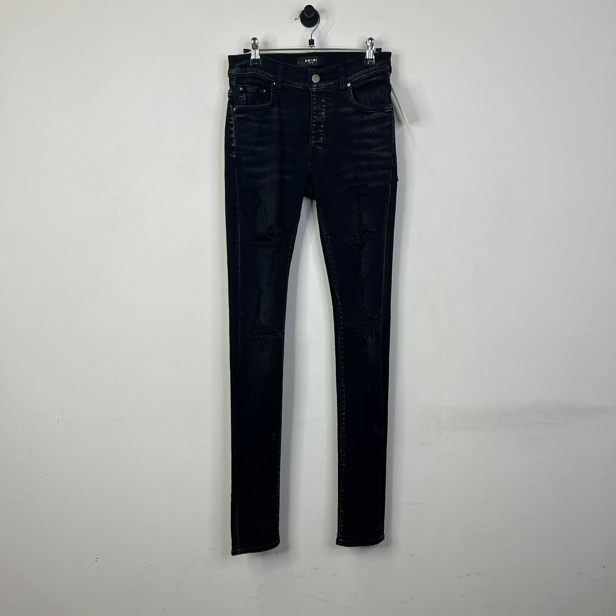 AMIRI BLACK RIPPED SKINNY JEANS