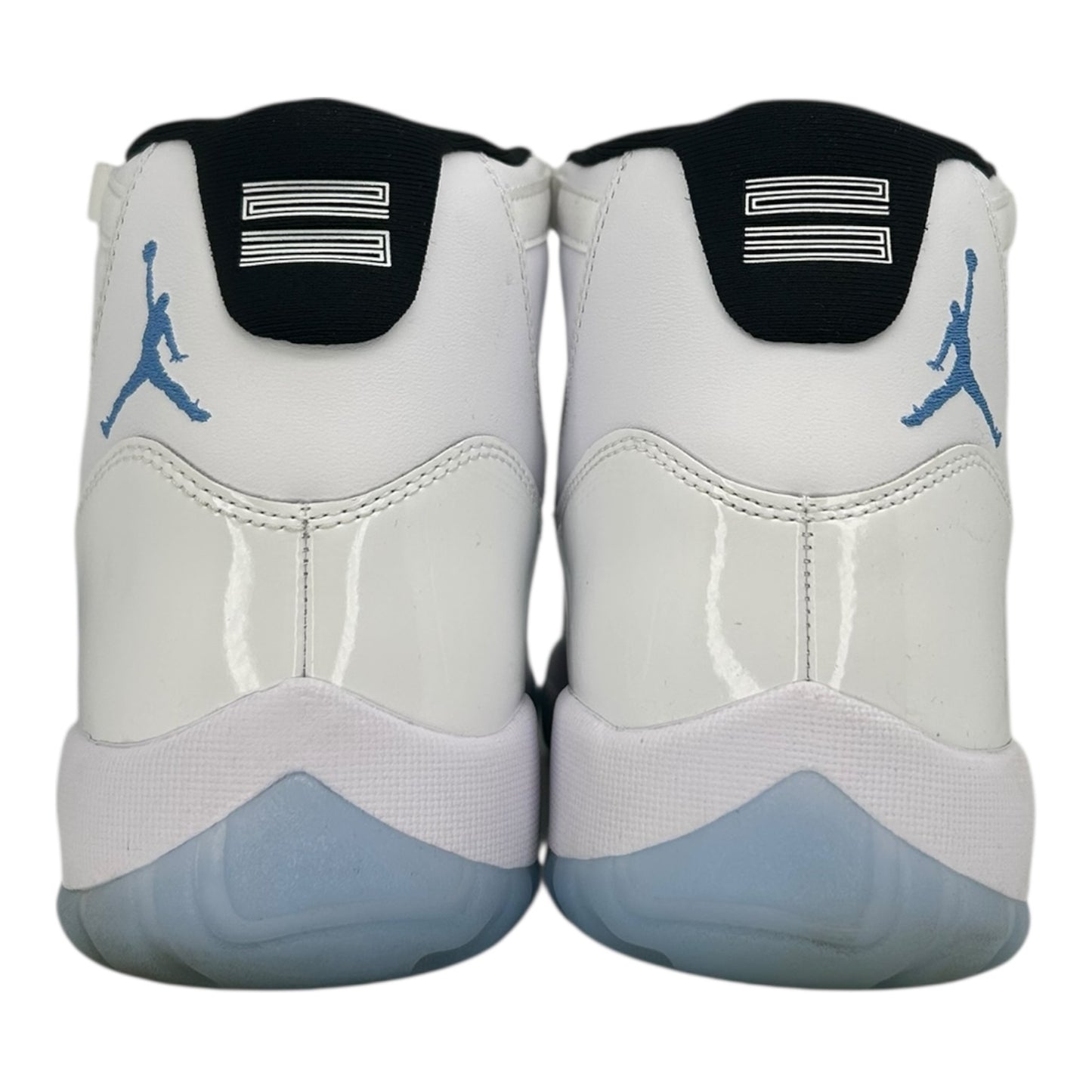 PREOWNED LEGEND BLUE JORDAN 11