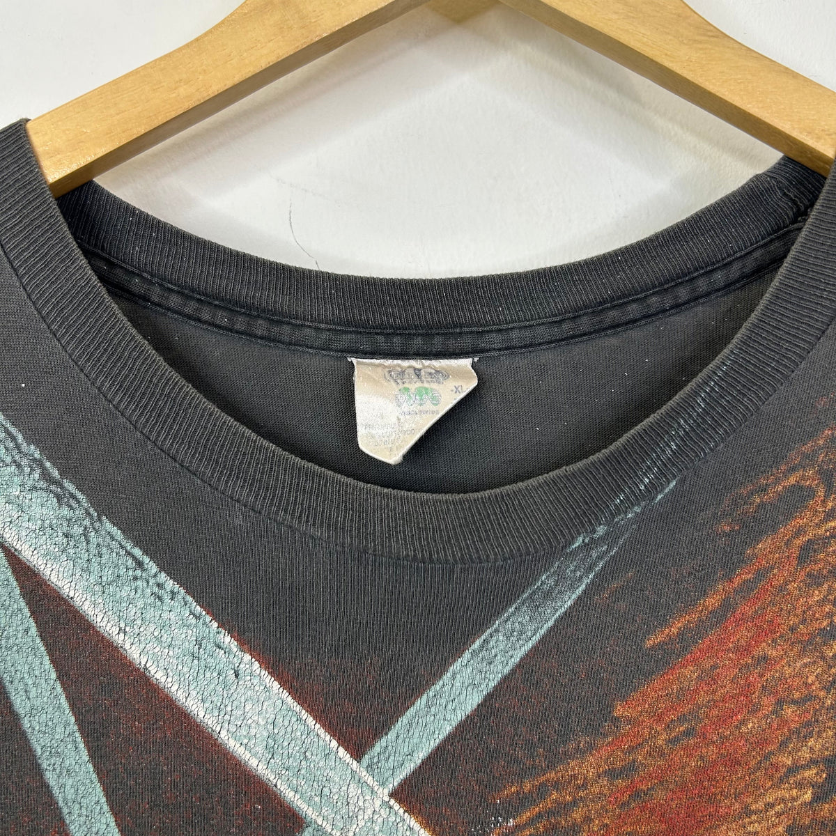 PINK FLOYD THE WALL AOP GAS MASK TEE