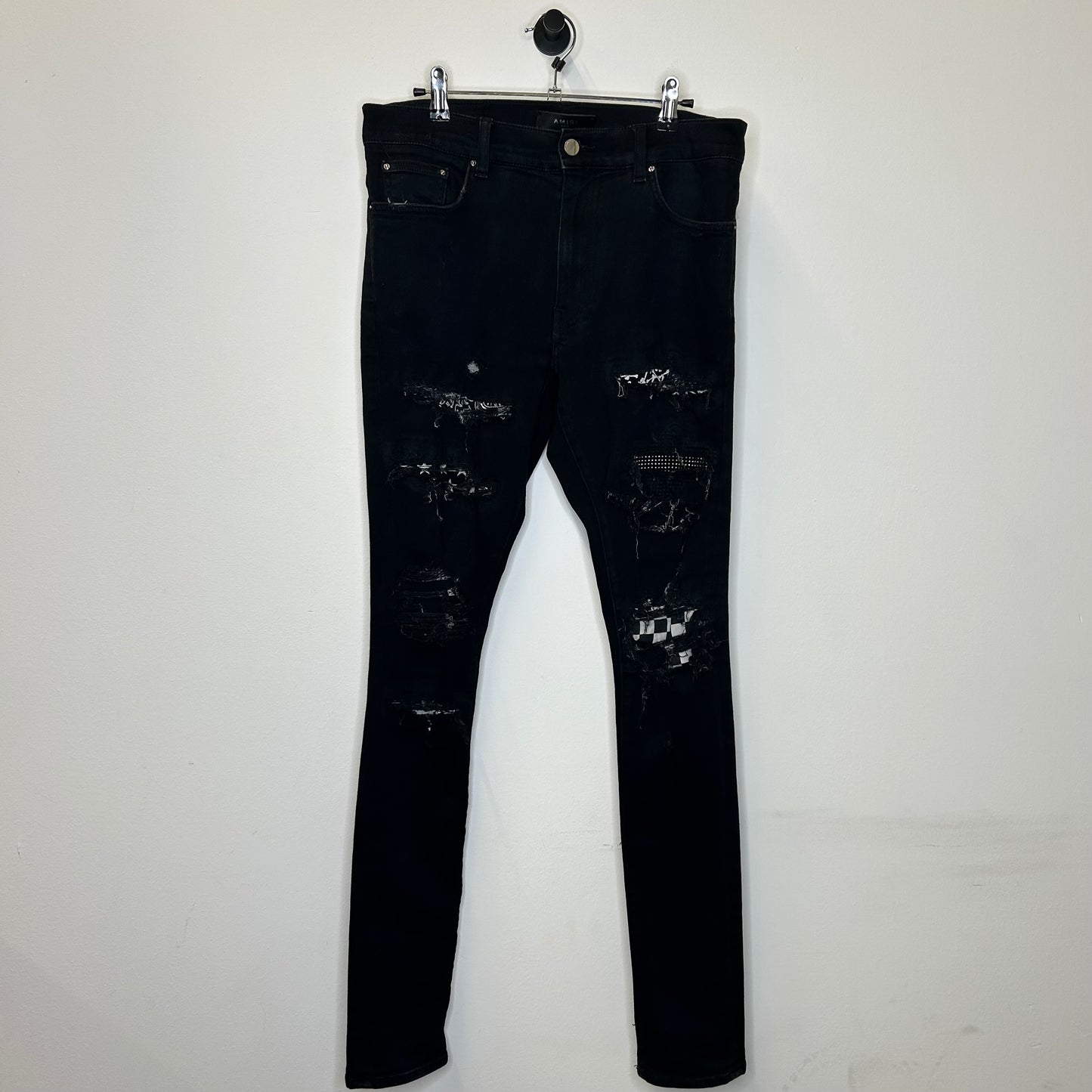 AMIRI DARK BLACK THRASHED CRYSTAL DENIM