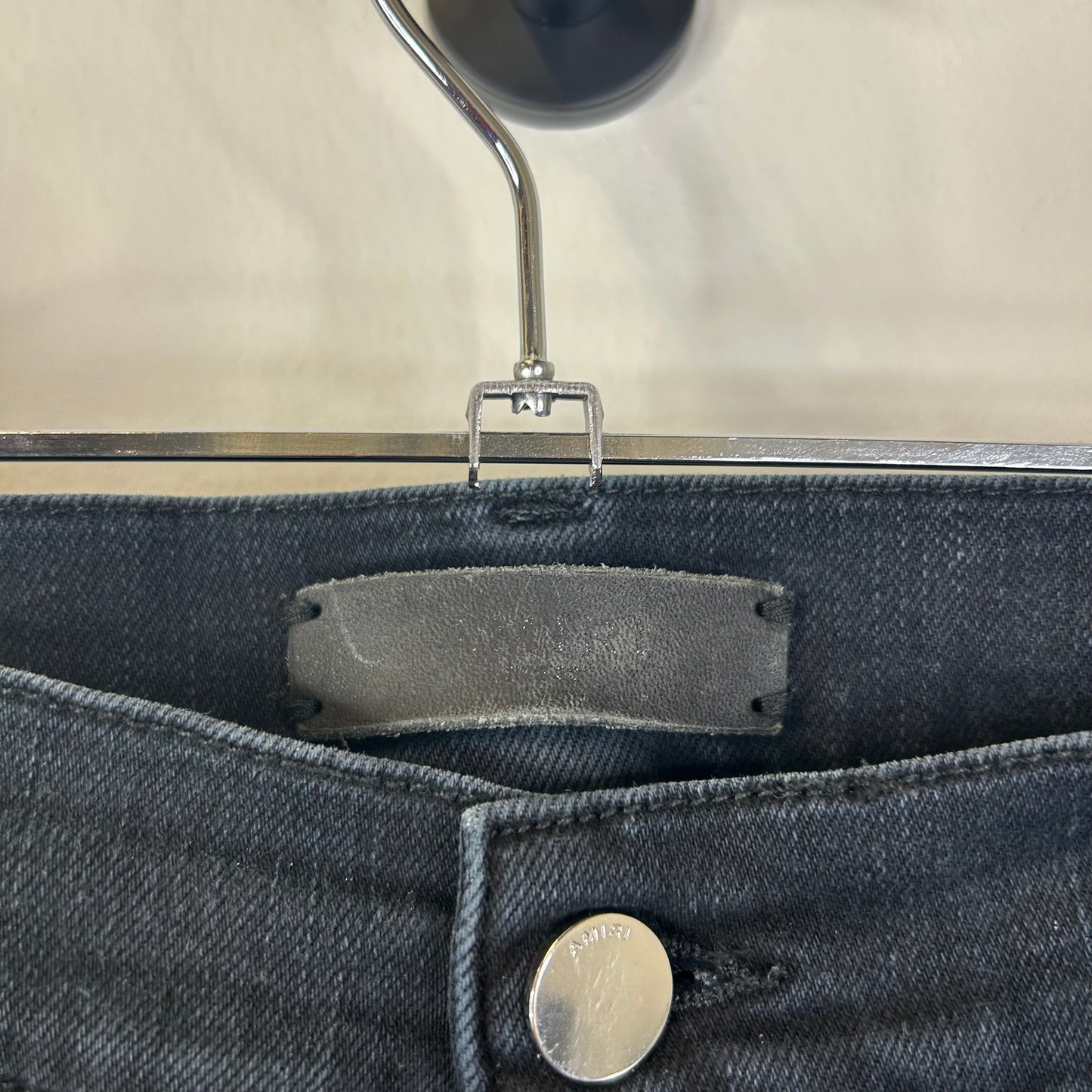 AMIRI ALL BLACK JEAN 32