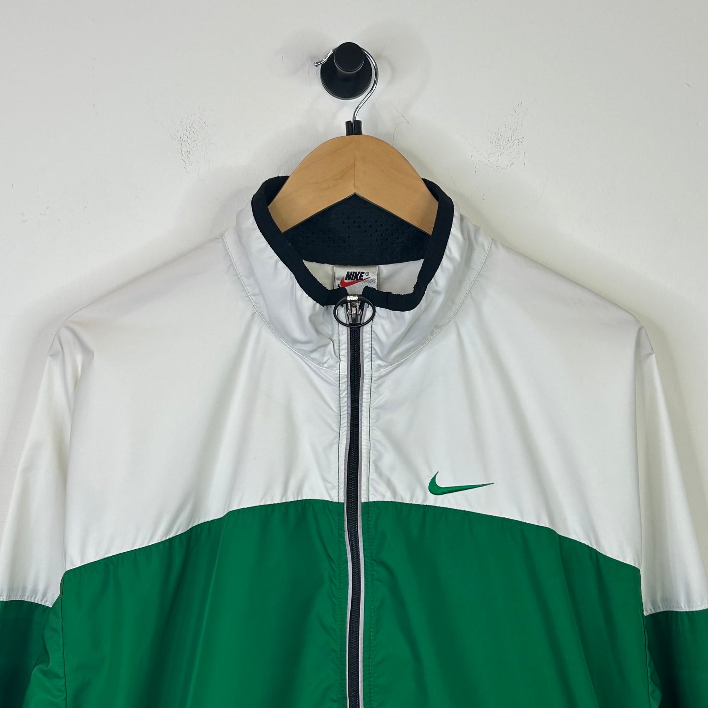 GREEN AND WHITE NIKE TRACK JACKET