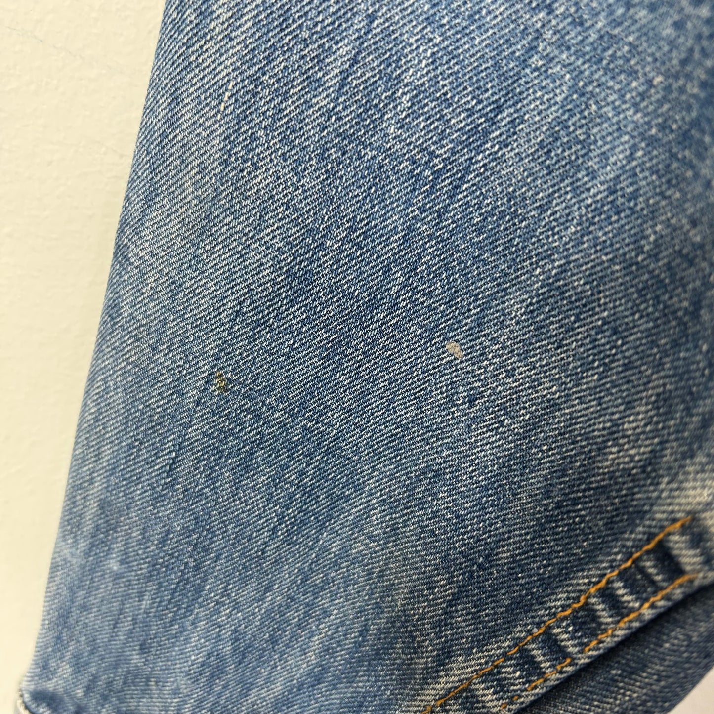 LEVI DENIM BUTTON UP JACKET