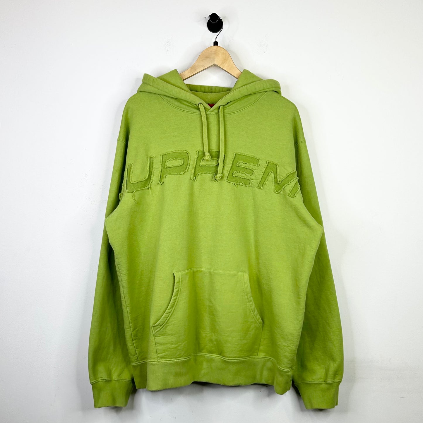 SUPREME SET IN LOGO LIME GREEN HOODIE