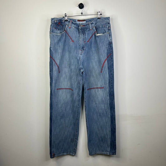 ROCAWEAR RED STITCH JEANS