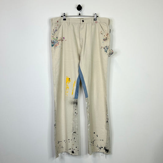 GALLERY DEPT. LA FLARE WHITE CARPENTER PANTS