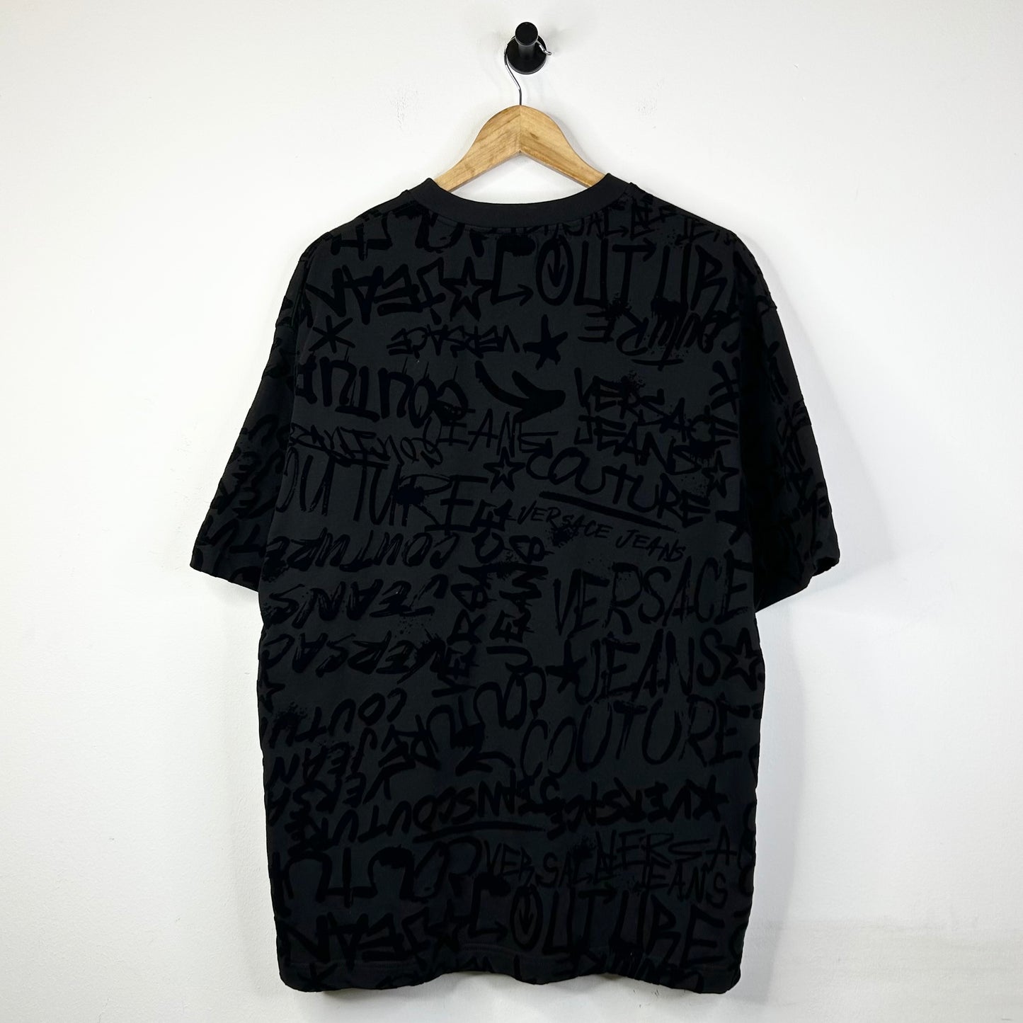 VERSACE JEANS BLACK TEE