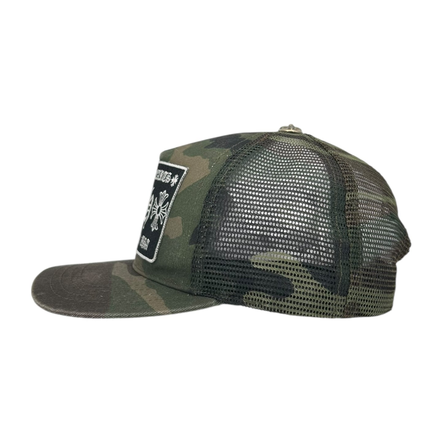 CHROME HEARTS CAMO HOLLYWOOD TRUCKER HAT