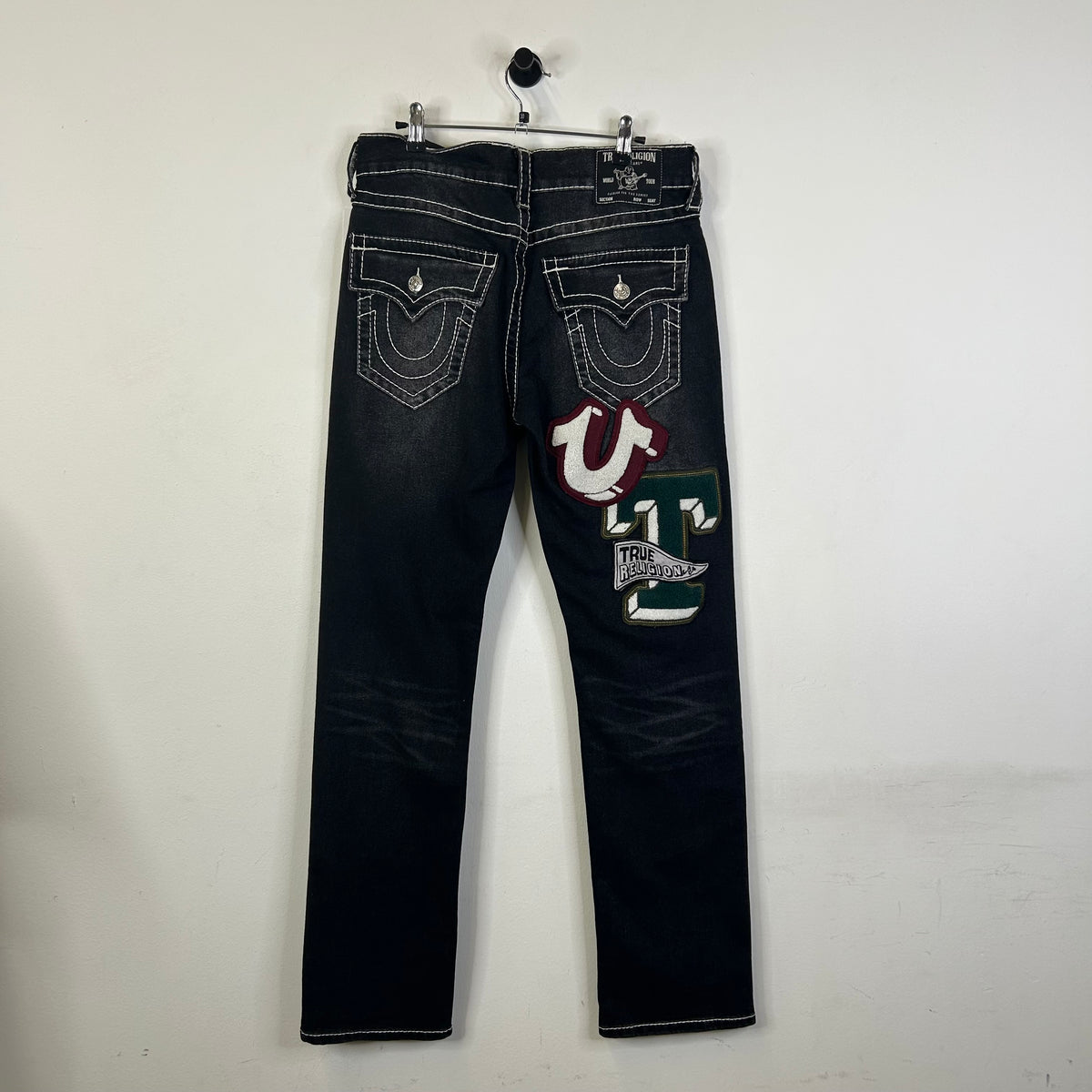 TRUE RELIGION RICKY PATCH STRAIGHT BLACK JEANS