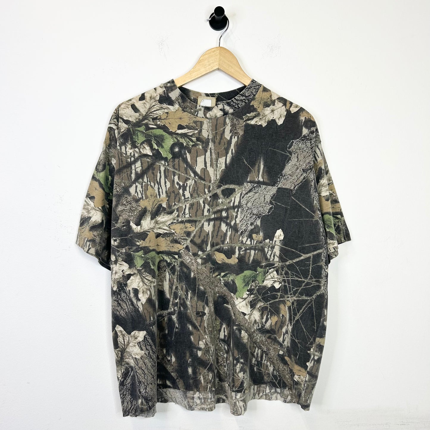 CAMO POCKET TEE
