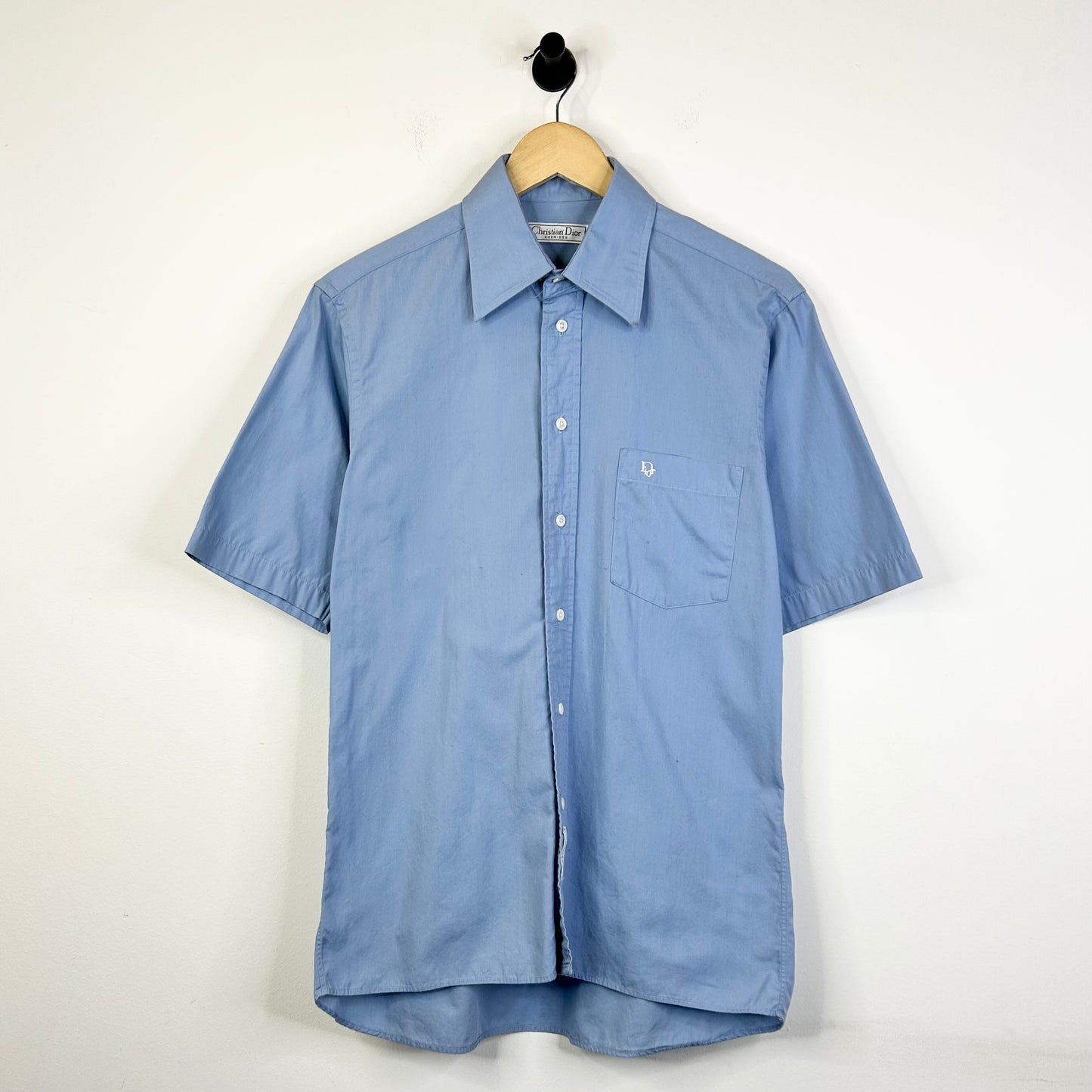 CHRISTIAN DION CHEMISES BABY BLUE BUTTON UP SHIRT