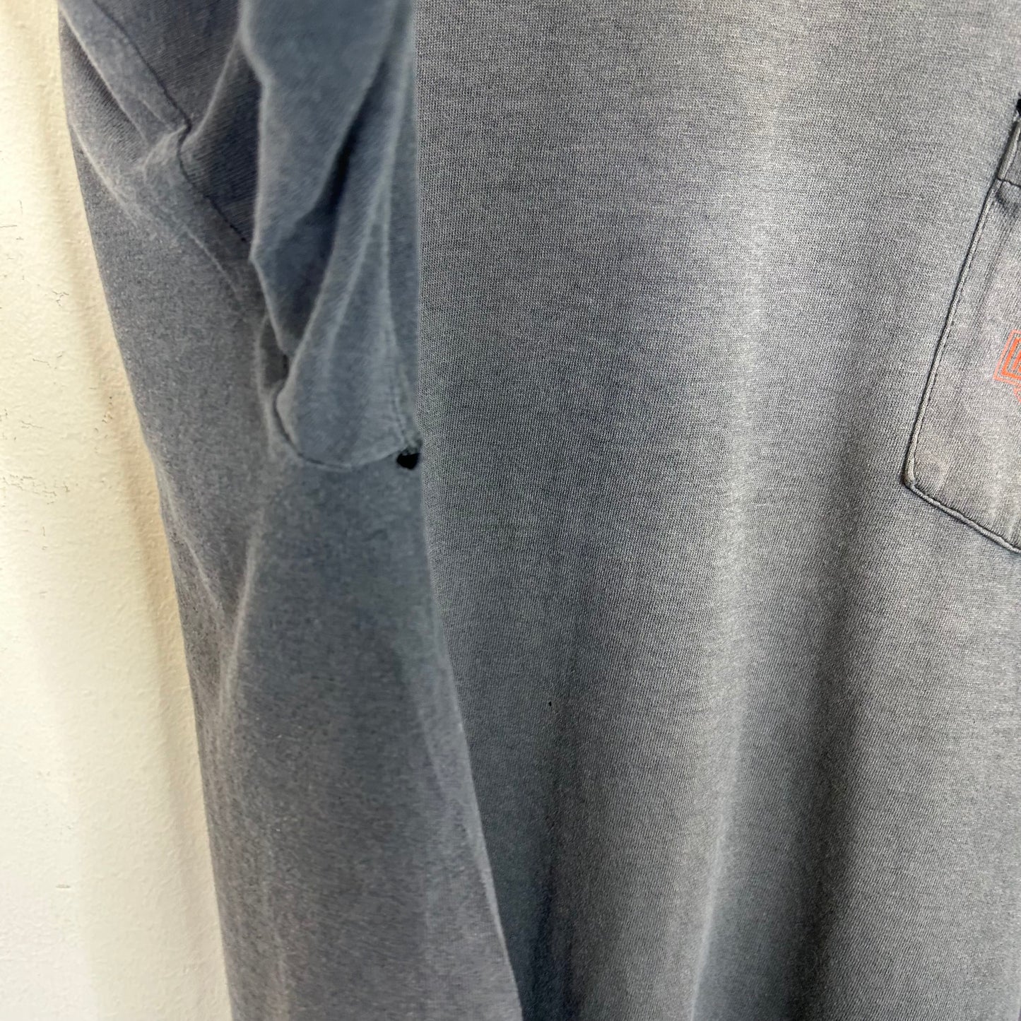 HARLEY DAVIDSON ORANGE LOGO POCKET TEE