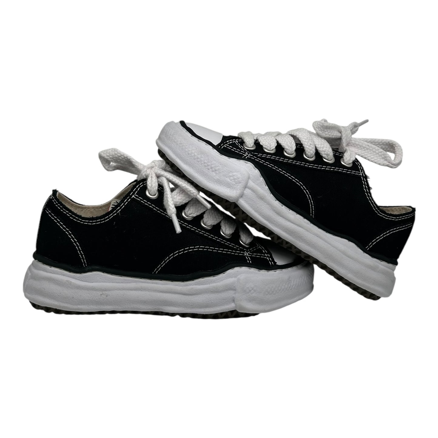 PREOWNED MAISON MIHARA YASUHIRO PETERSON LOW TOP