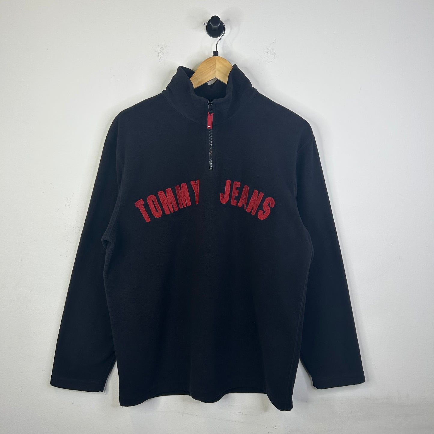 TOMMY JEANS QUARTER ZIP
