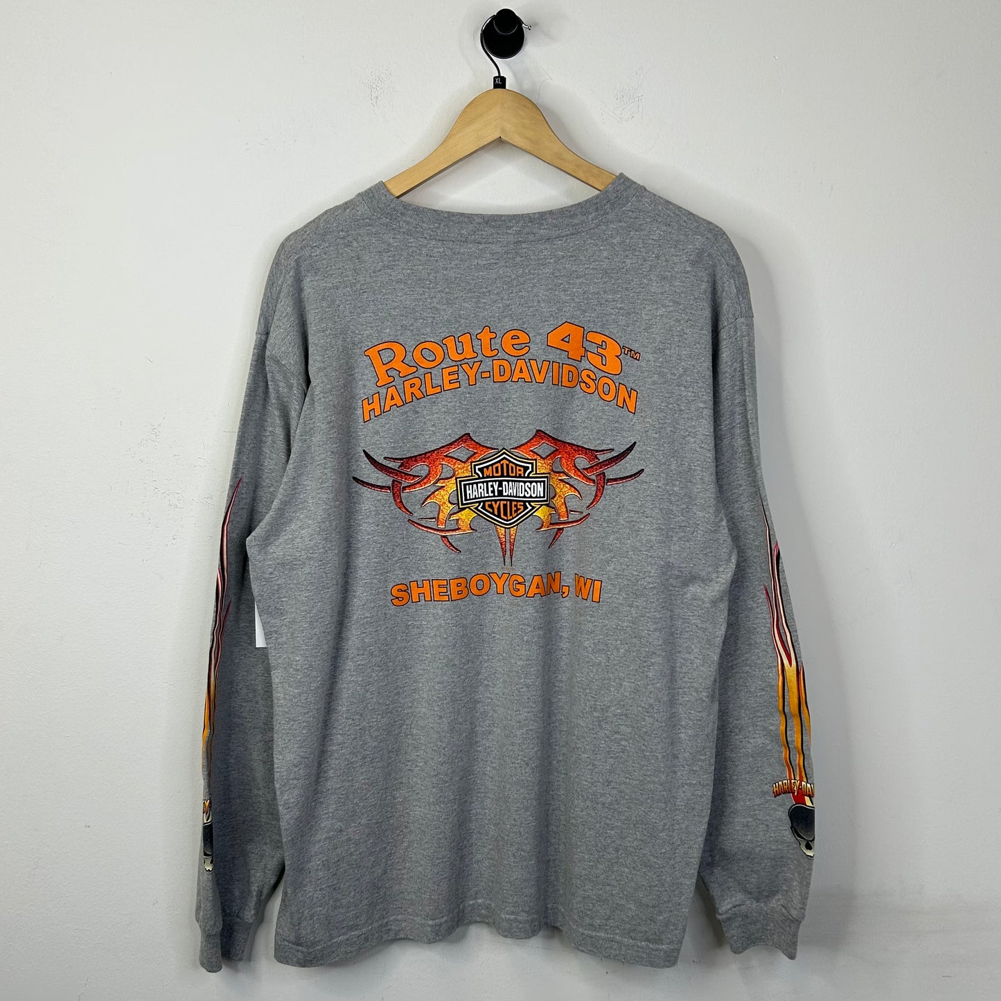 2004 HARLEY DAVIDSON ROUTE 43 SKULL FLAME SLEEVE TEE