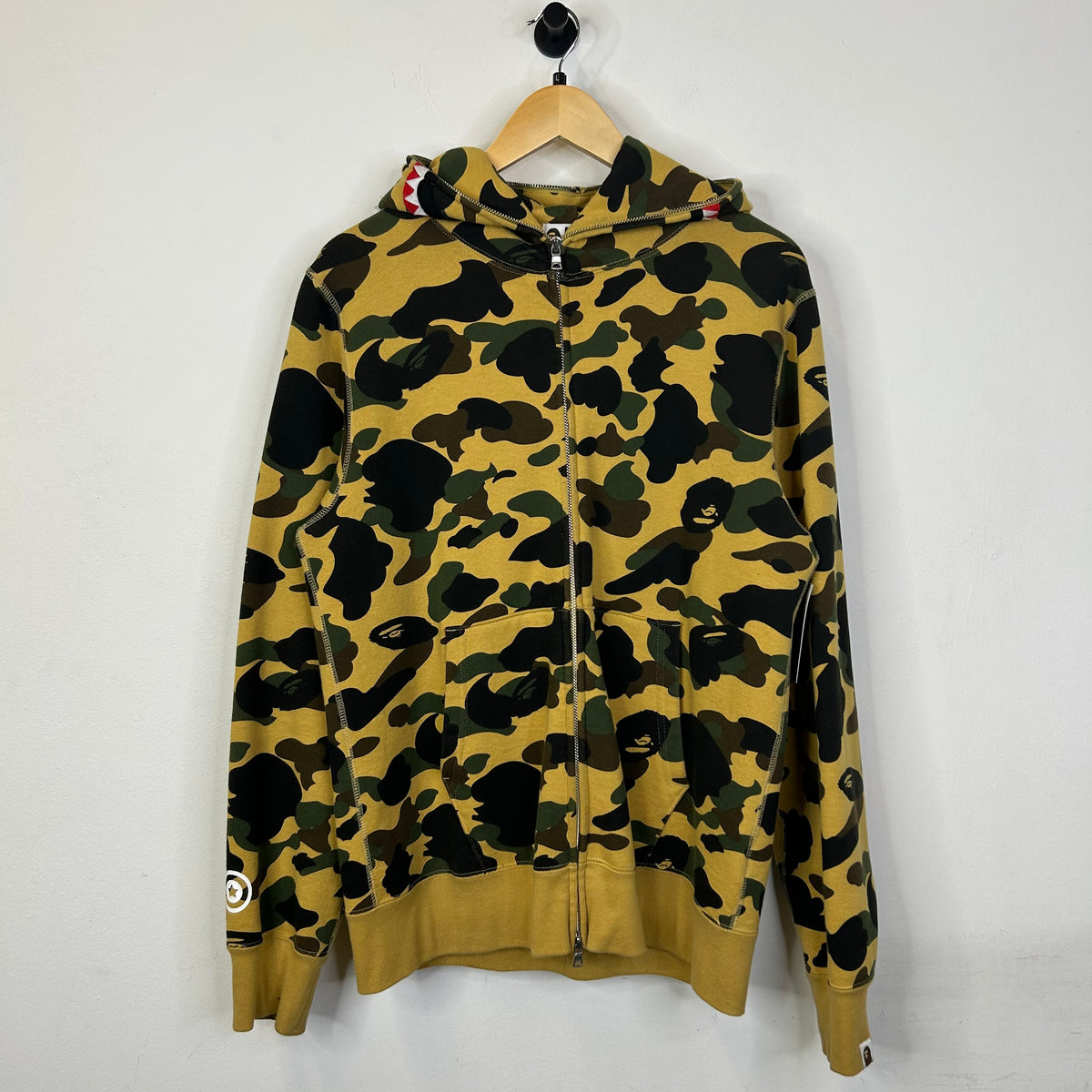 BAPE 1ST CAMO SHARK FULL ZIP HOODIE SIZE L