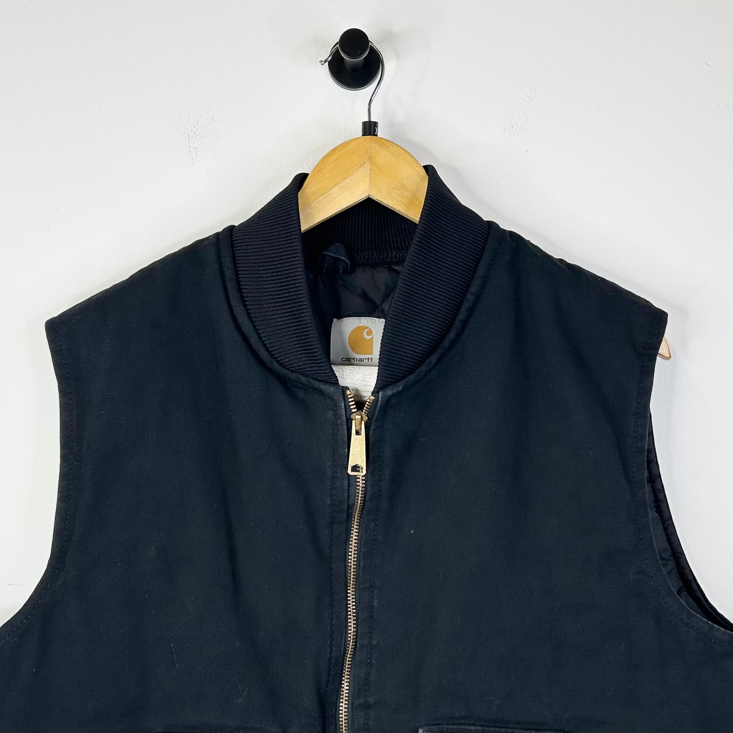 CARHARTT BLACK ZIP-UP VEST