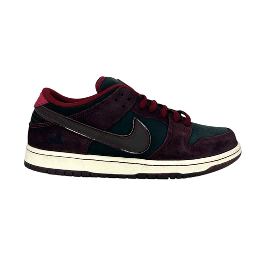 NIKE SB DUNK LOW RIOT SKATESHOP
