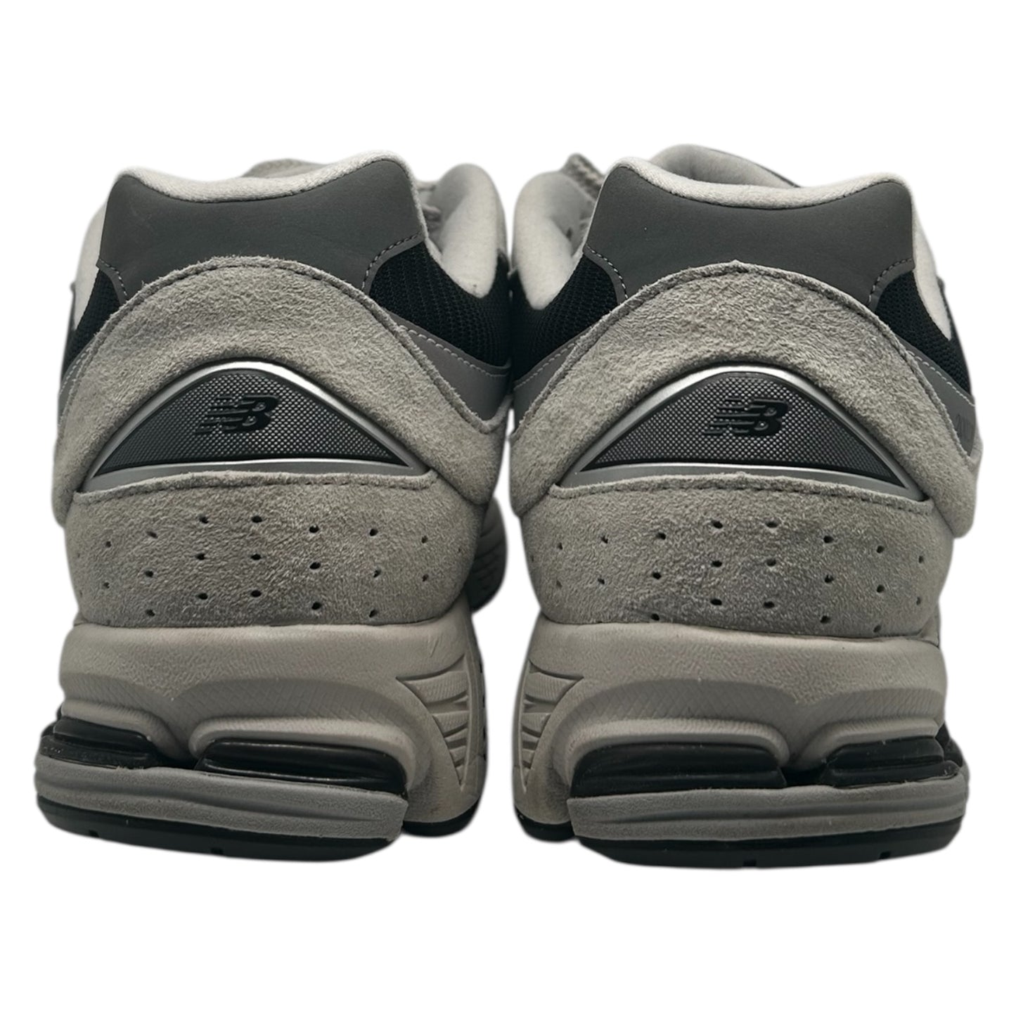 PREOWNED NEW BALANCE 2002R GREY/BLACK SZ 13