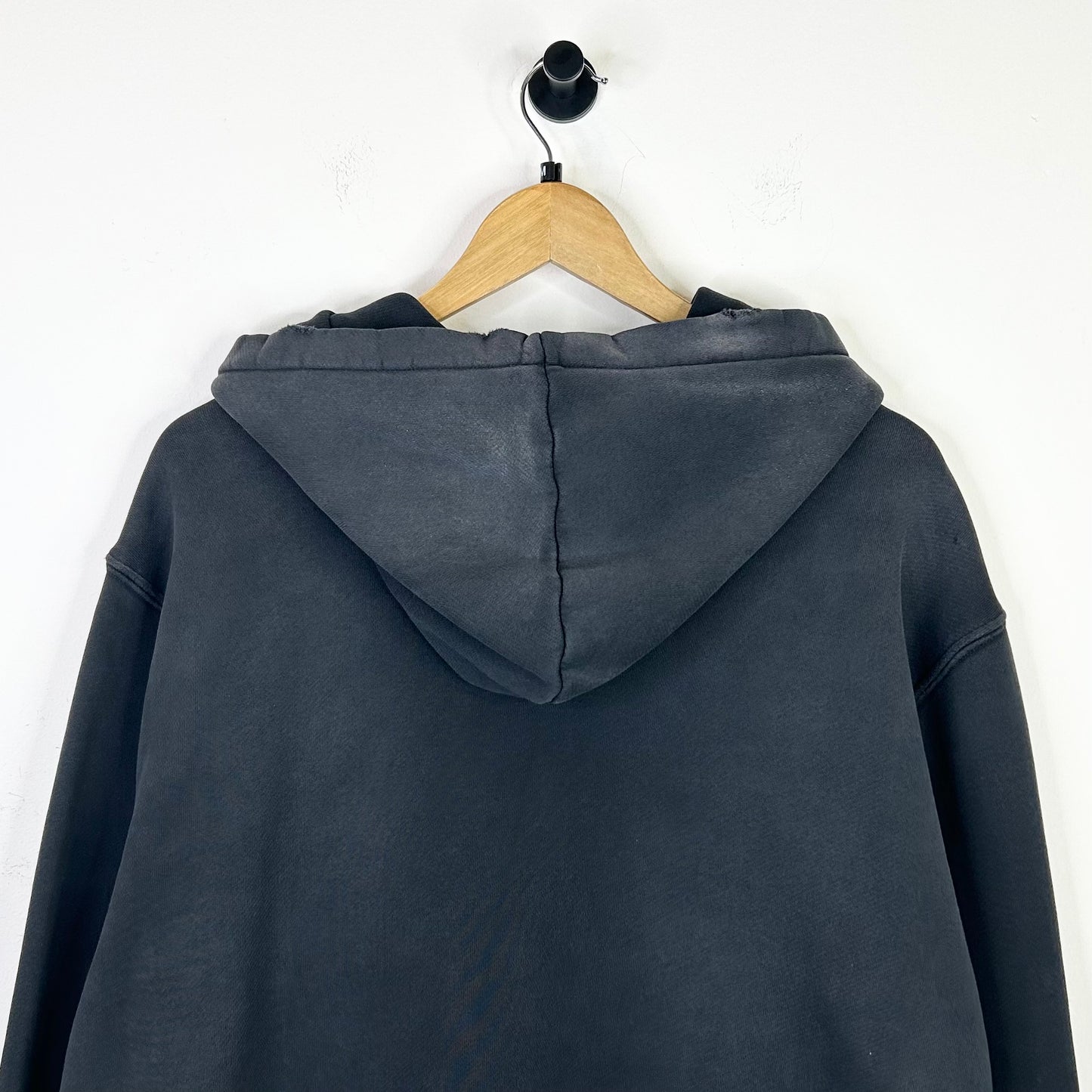 AMIRI DISTRESSED BLACK LOGO HOODIE