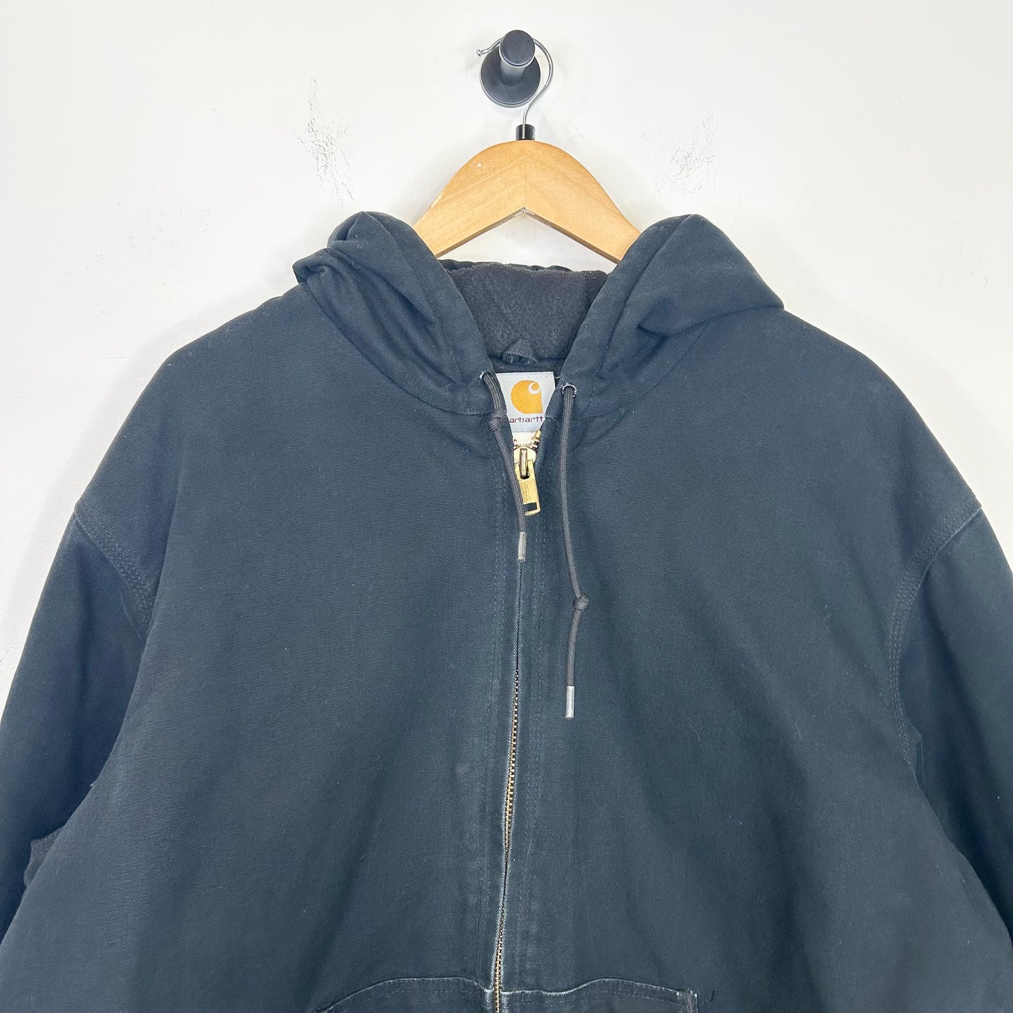 FADED J140 BLACK HOODED CARHARTT