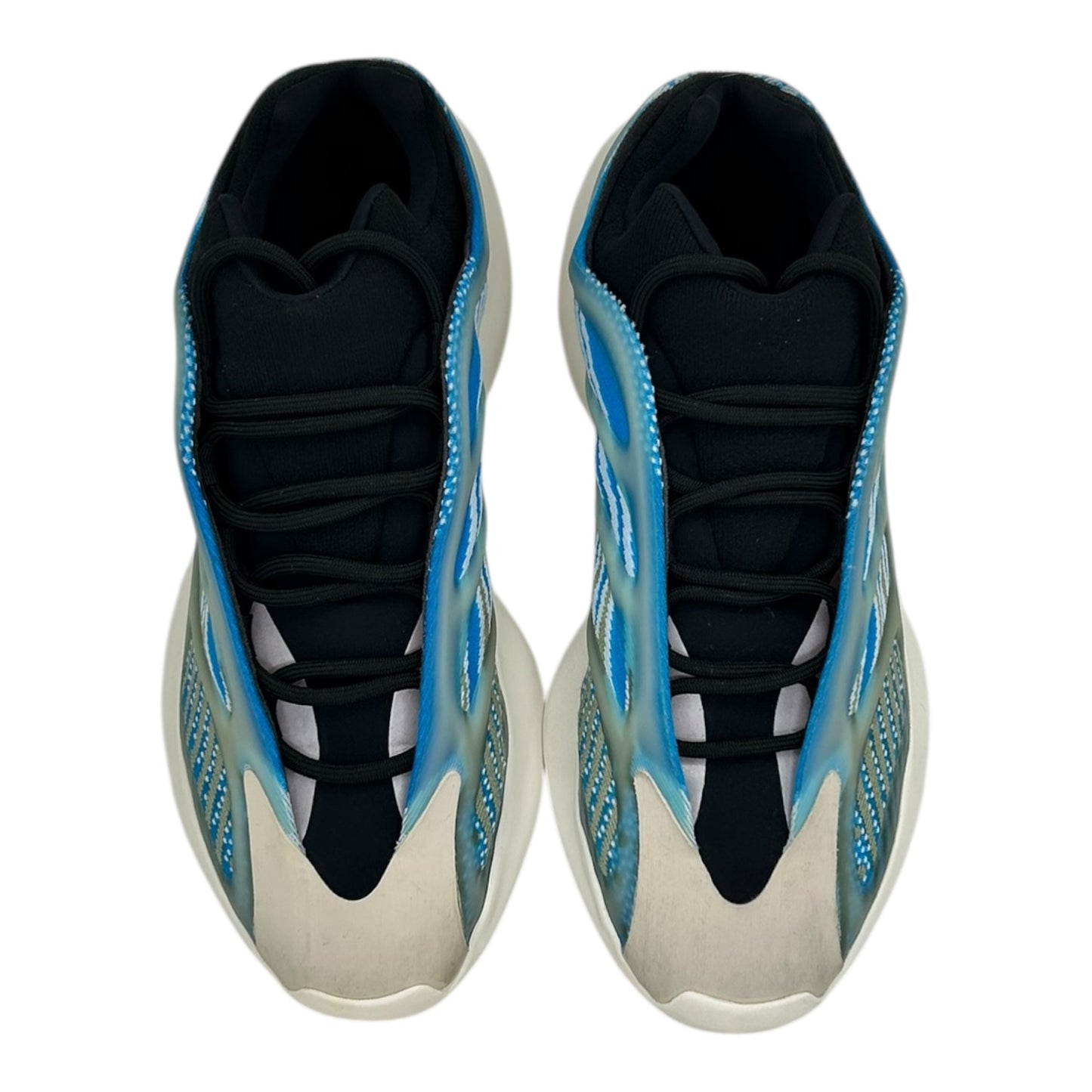 PREOWNED YEEZY 700 V3 ARZARETH