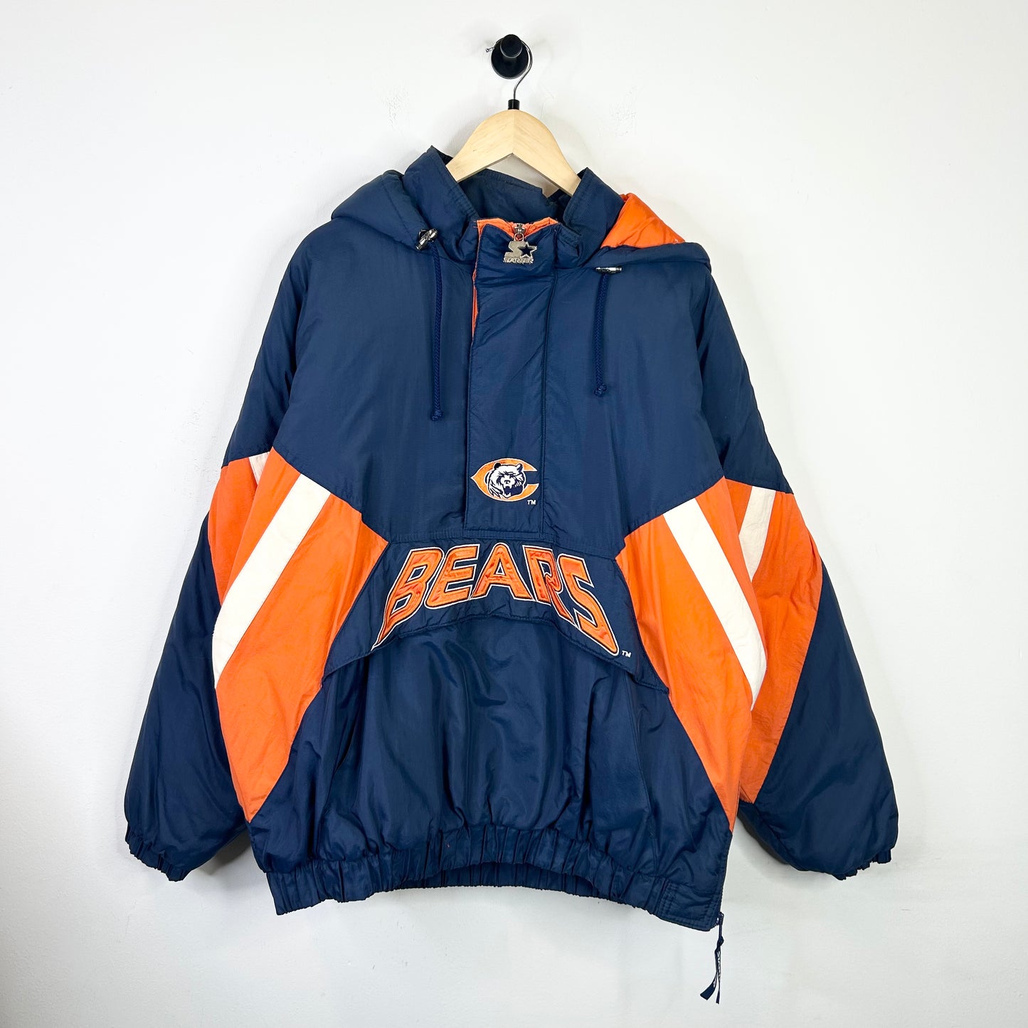 STARTER CHICAGO BEARS QUARTER ZIP HOODED PUFFER JACKET