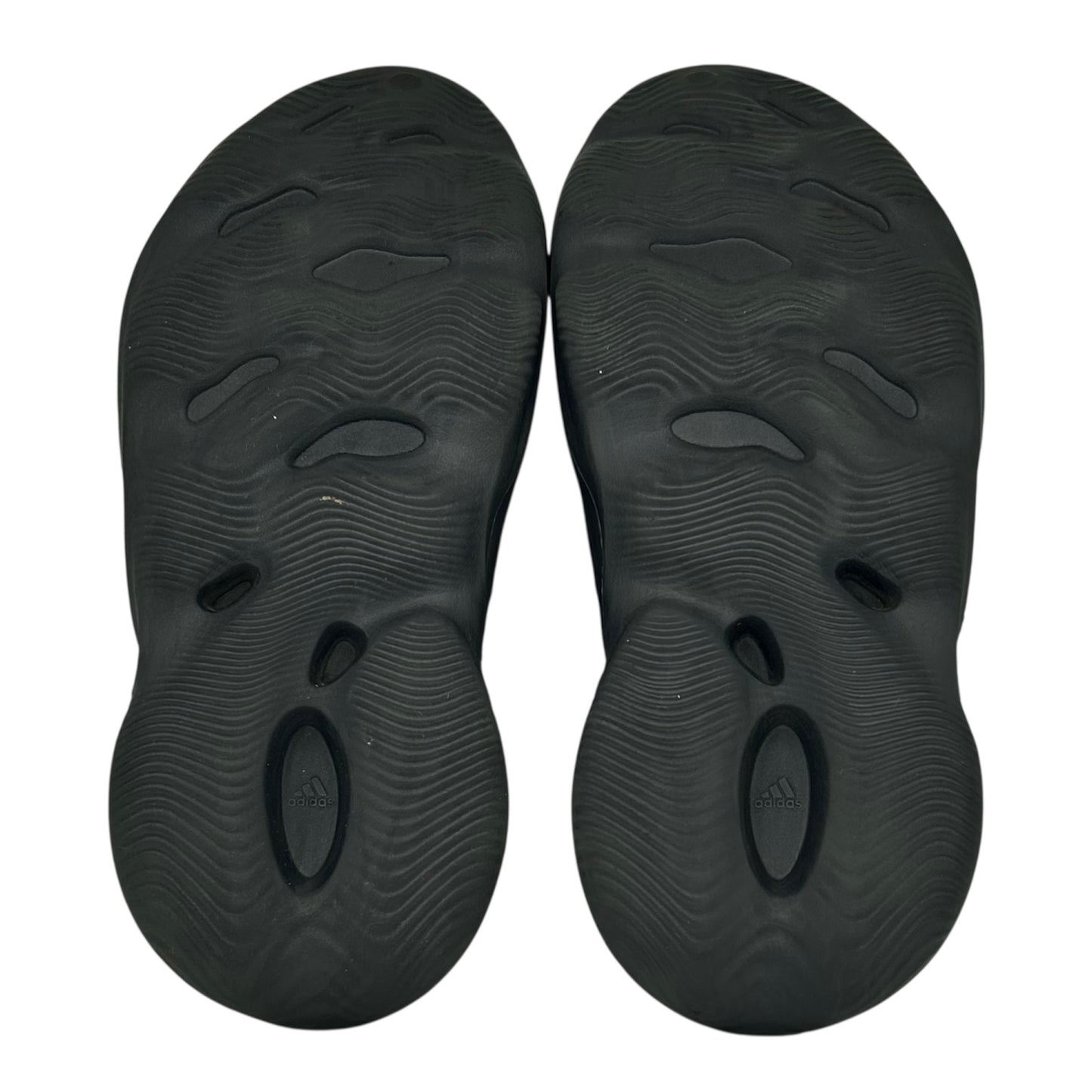 PREOWNED YEEZY FOAM RNNR ONYX