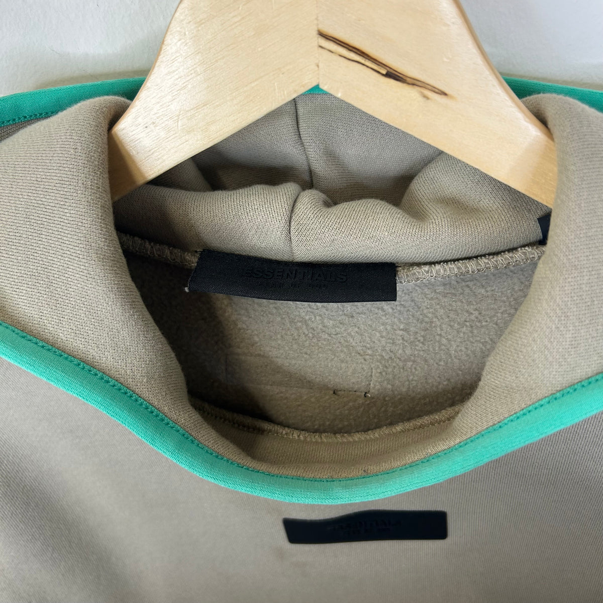 ESSENTIALS FEAR OF GOD HOODIE BEIGE