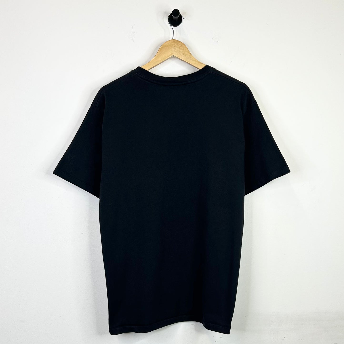 GUCCI SPLIT COLOR SHARP SPELLOUT TEE