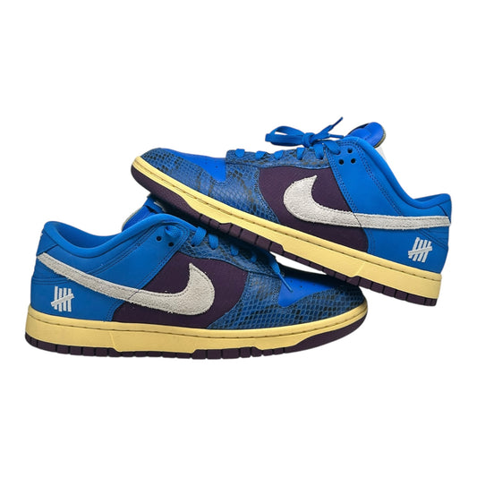 PREOWNED UNDEFEATED NIKE DUNK LOW 5 ON IT