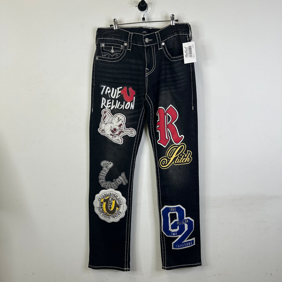 TRUE RELIGION RICKY PATCH STRAIGHT BLACK JEANS