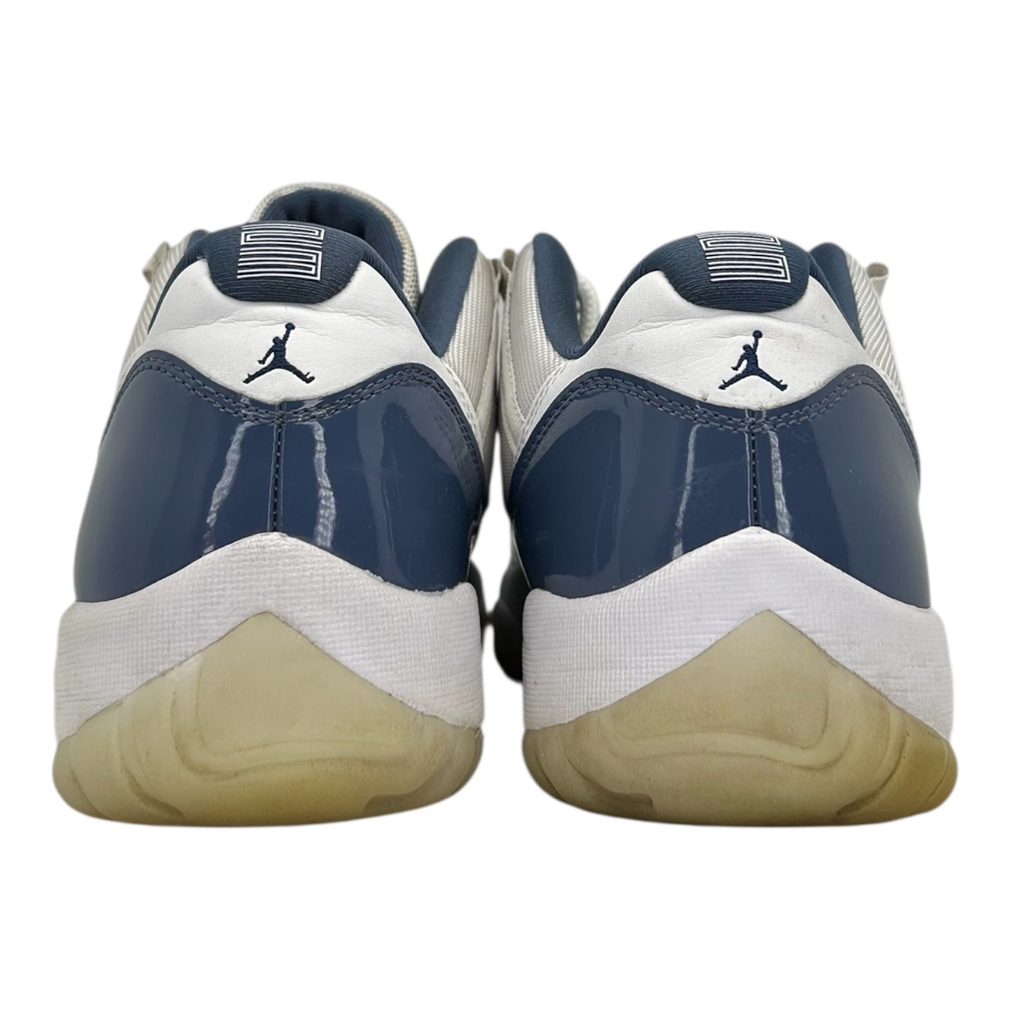 PREOWNED JORDAN 11 LOW DIFFUSED BLUE
