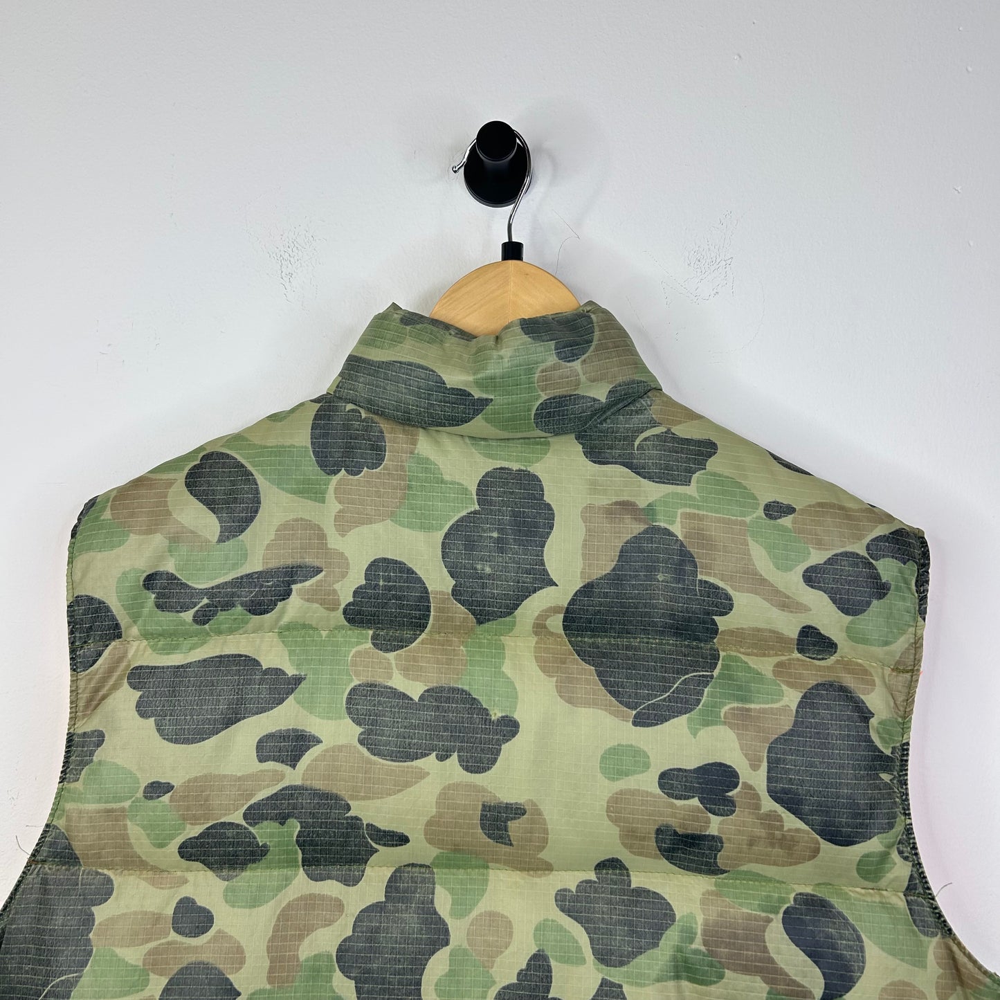 VINTAGE CAMO VEST