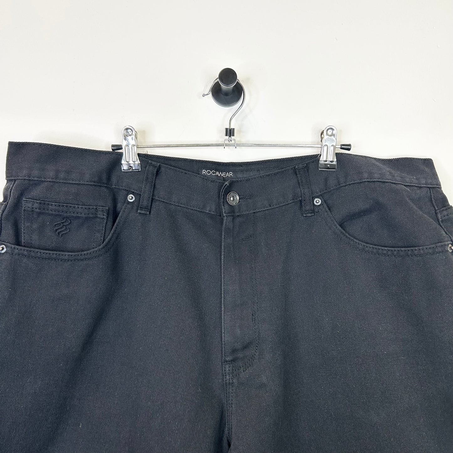 BLACK ROCAWEAR SHORTS