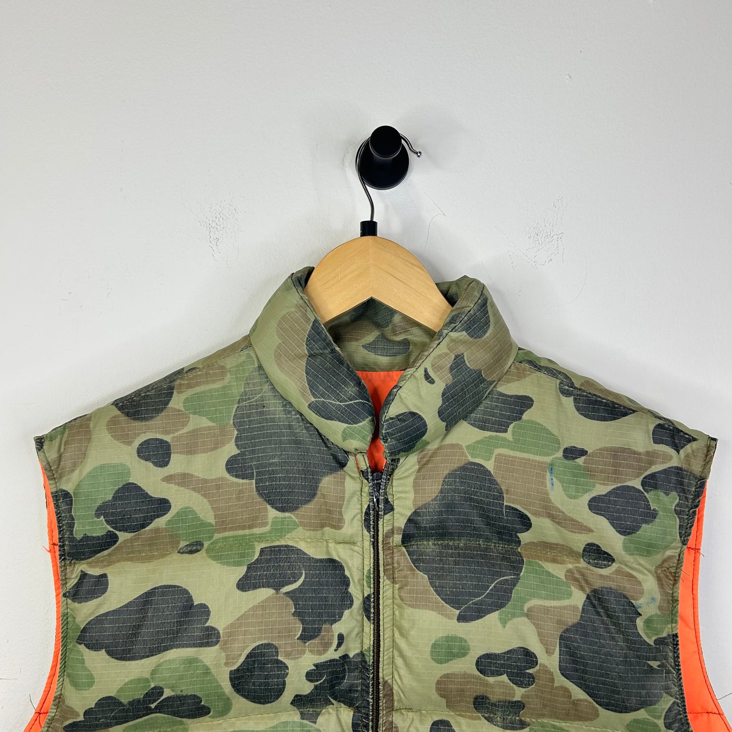 VINTAGE CAMO VEST
