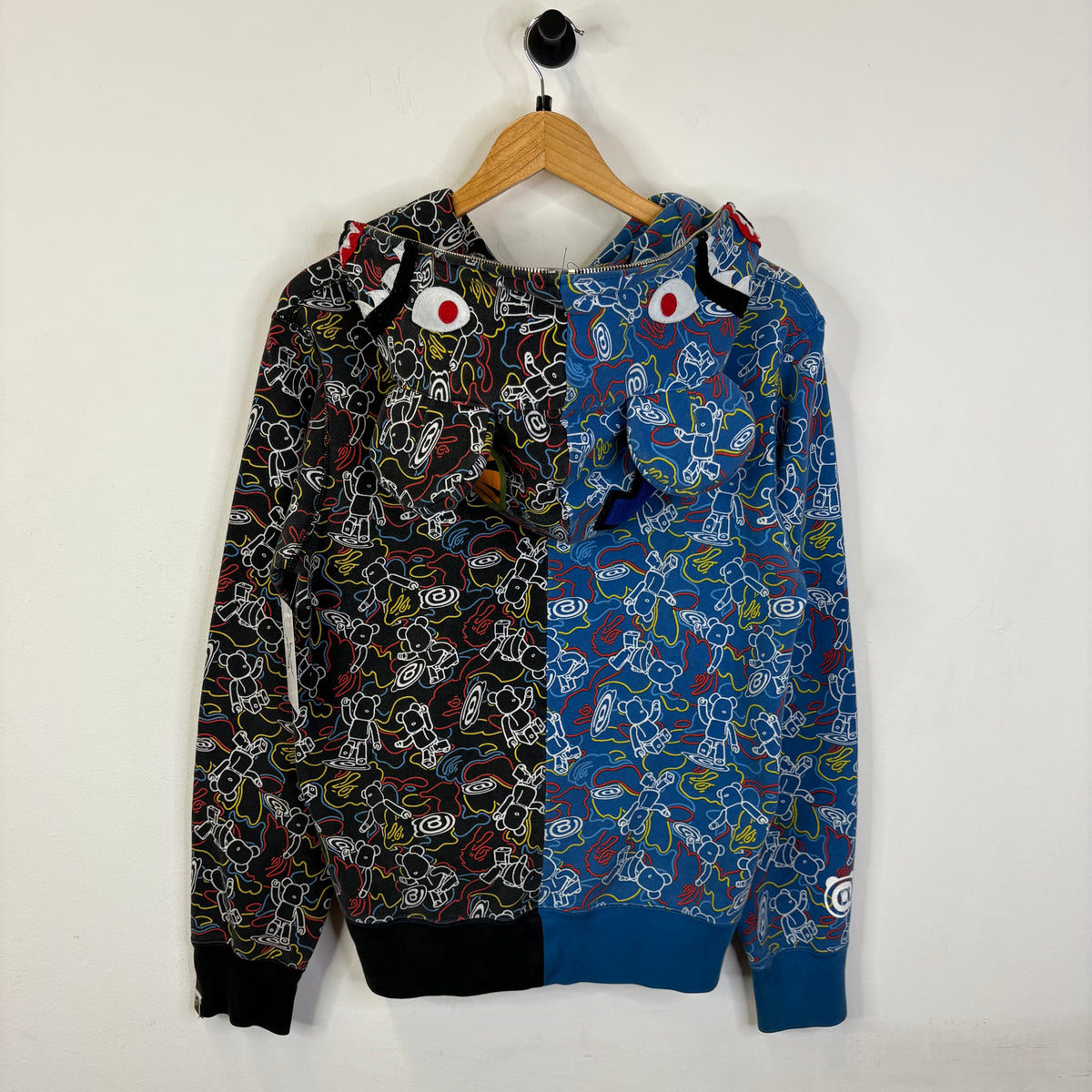 BAPE x MEDICOM TOY BEAR BRICK CAMO BLUE AND BLACK ZIP UP