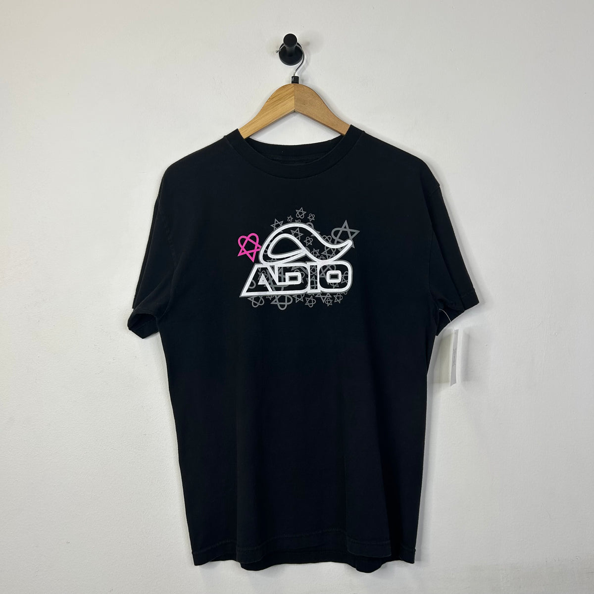 ADIO HEARTAGRAM VINTAGE TEE