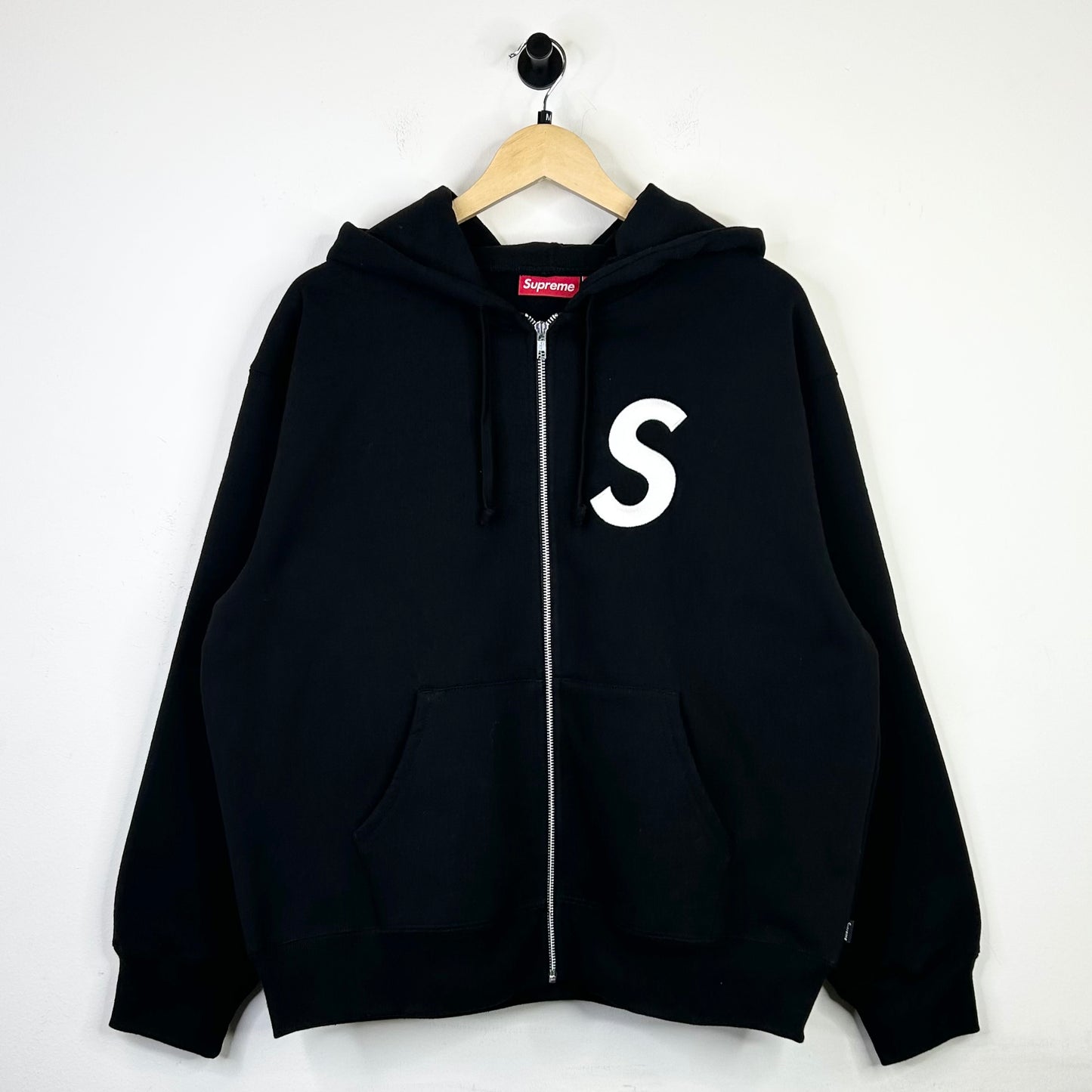 SUPREME S LOGO ZIP UP HOODIE BLACK