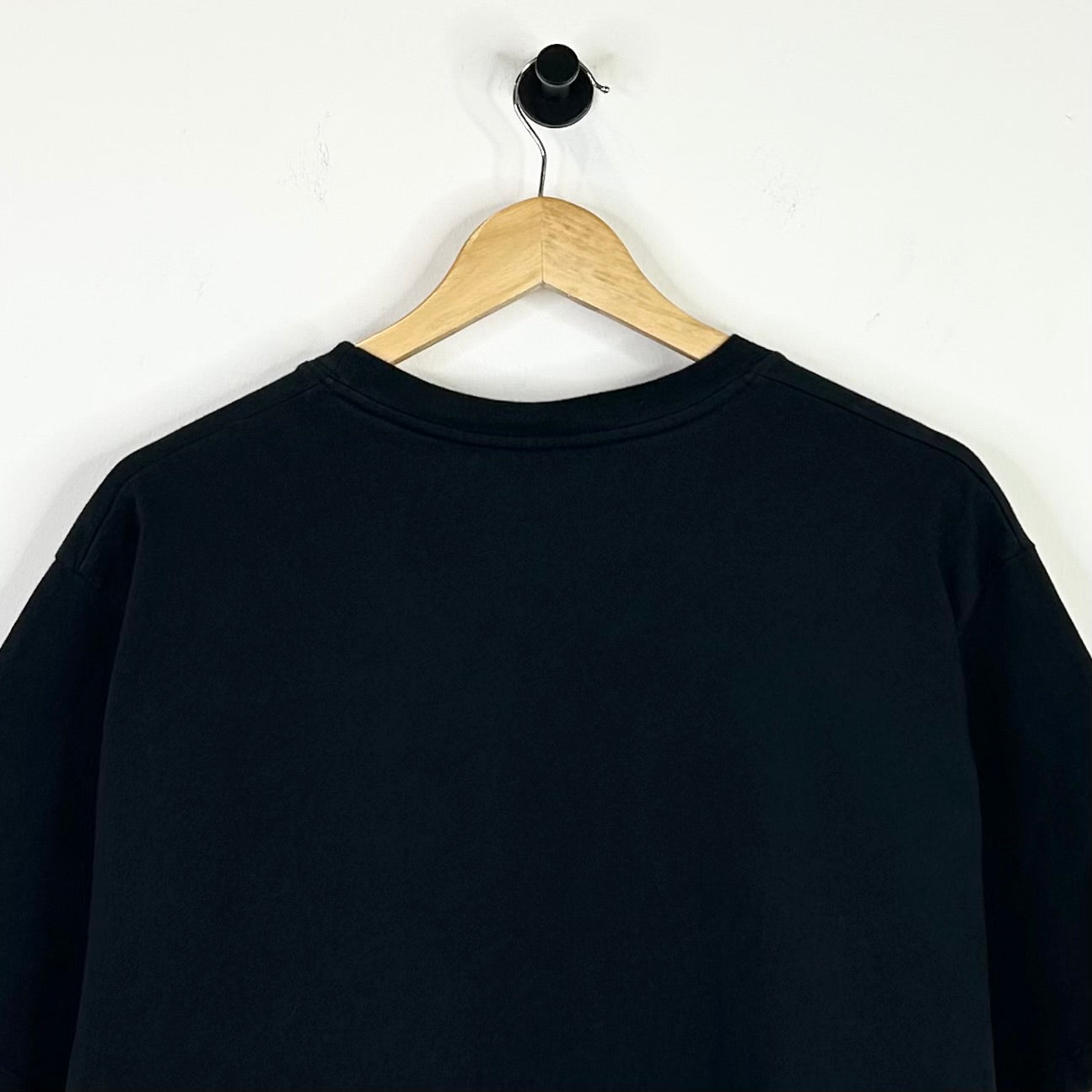 GUCCI SPLIT COLOR SHARP SPELLOUT TEE