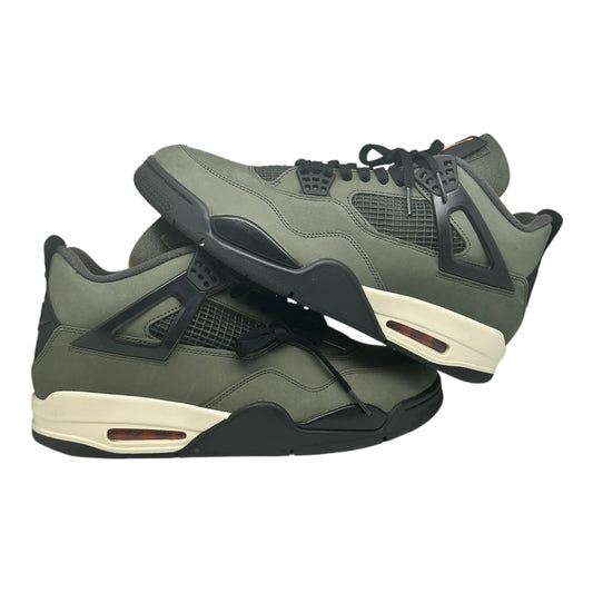 PREOWNED JORDAN 4 x UNDEFEATED