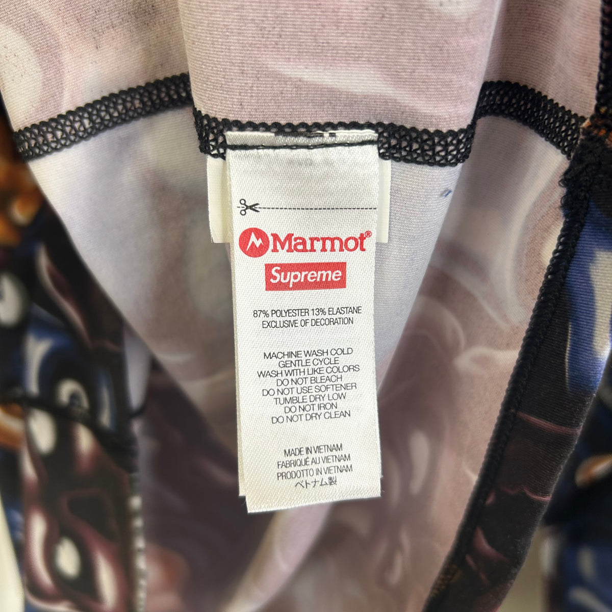 SUPREME x MARMOT BASE LAYER LONGSLEEVE SKULL