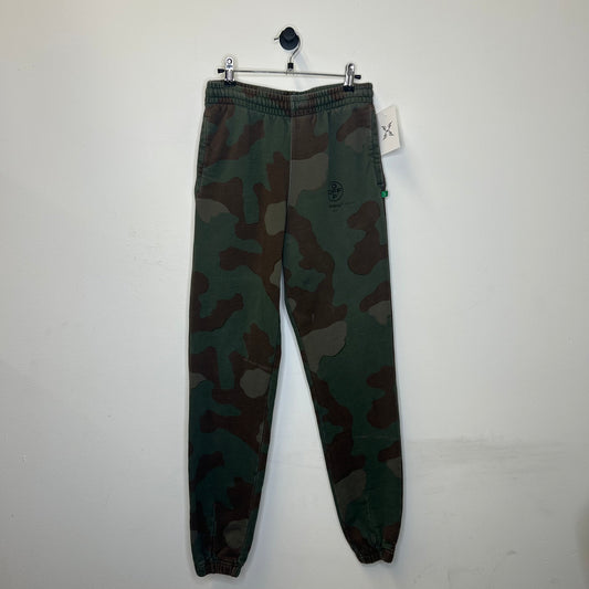 OFF WHITE CAMO SWEAT PANTS